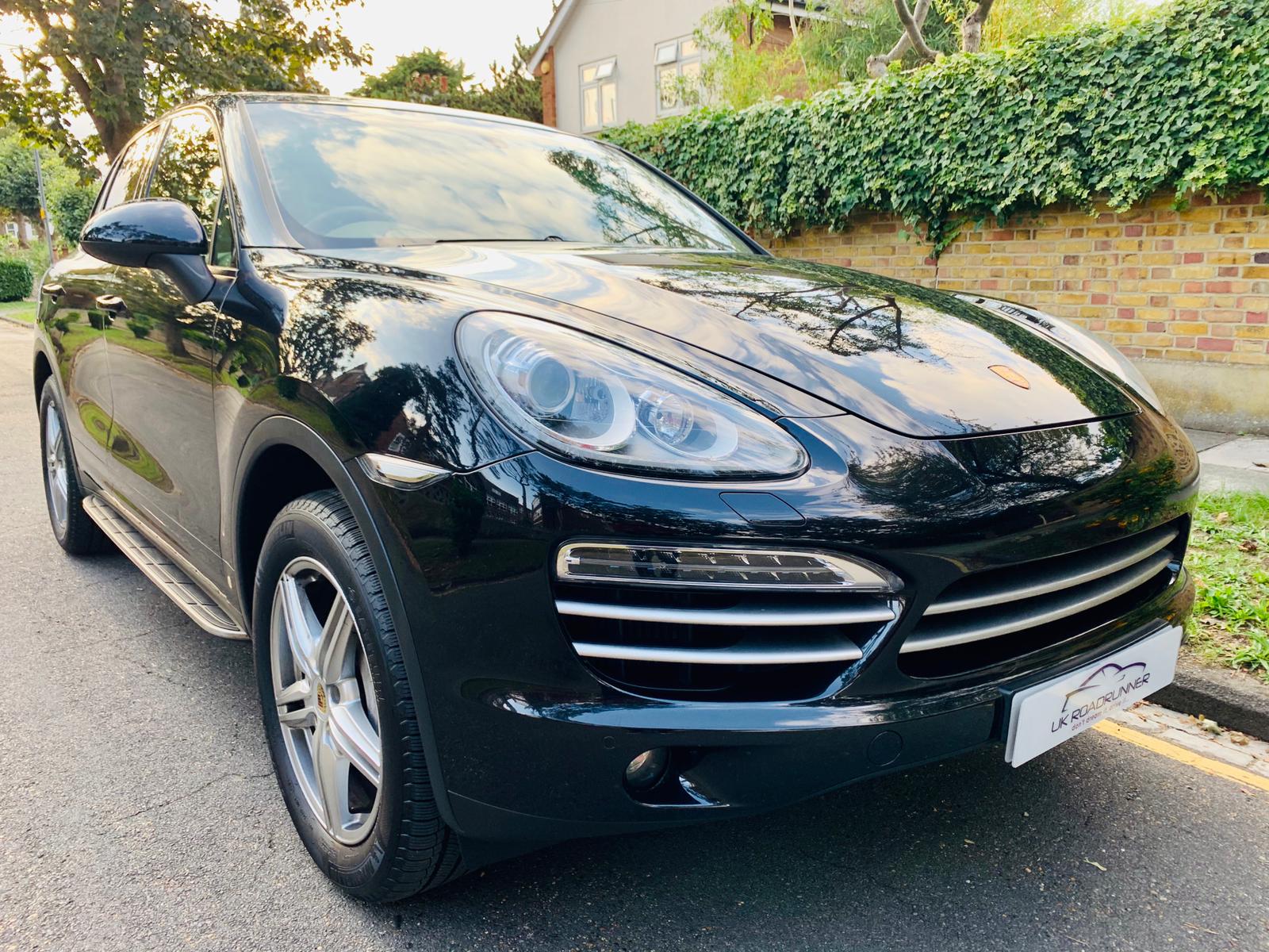 2014 Porsche Cayenne image 1