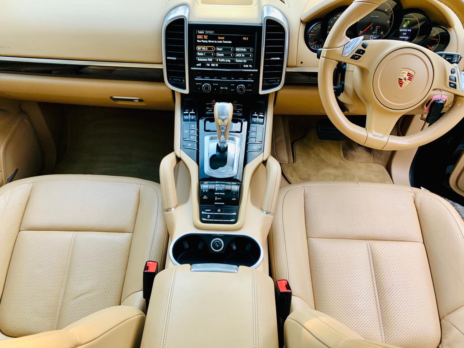 2014 Porsche Cayenne image 3