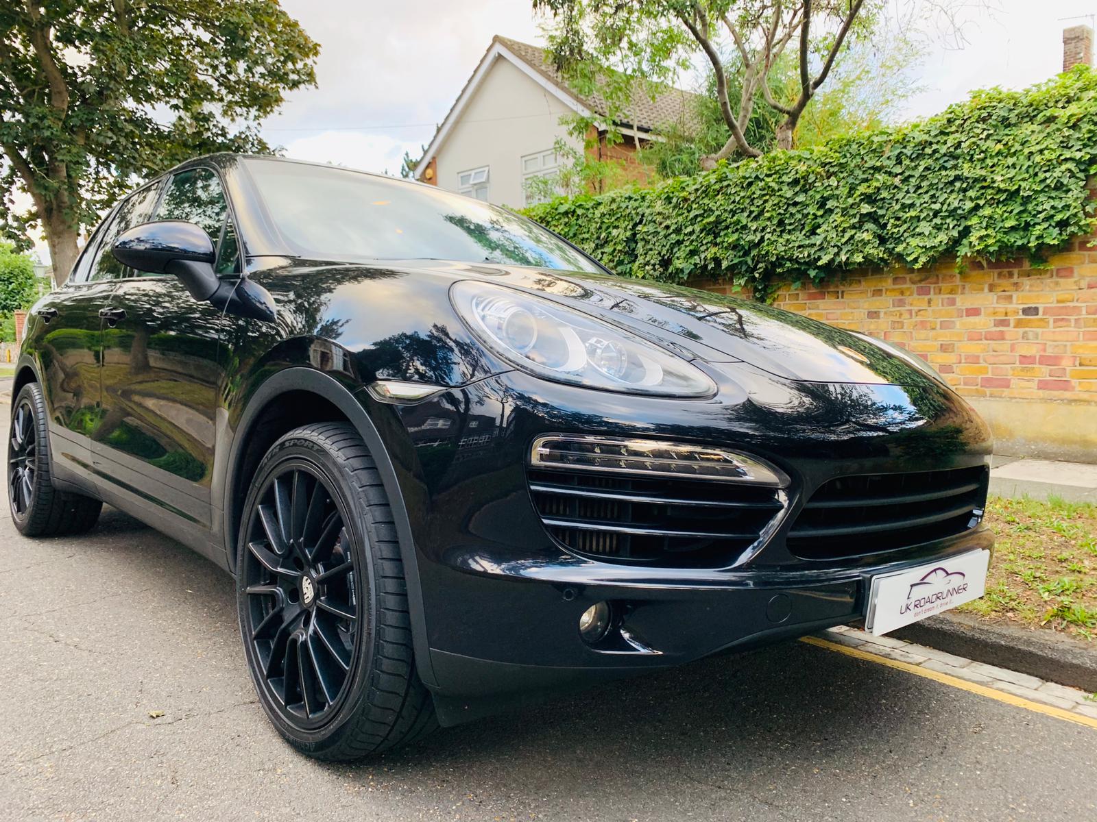 2014 Porsche Cayenne  image 1