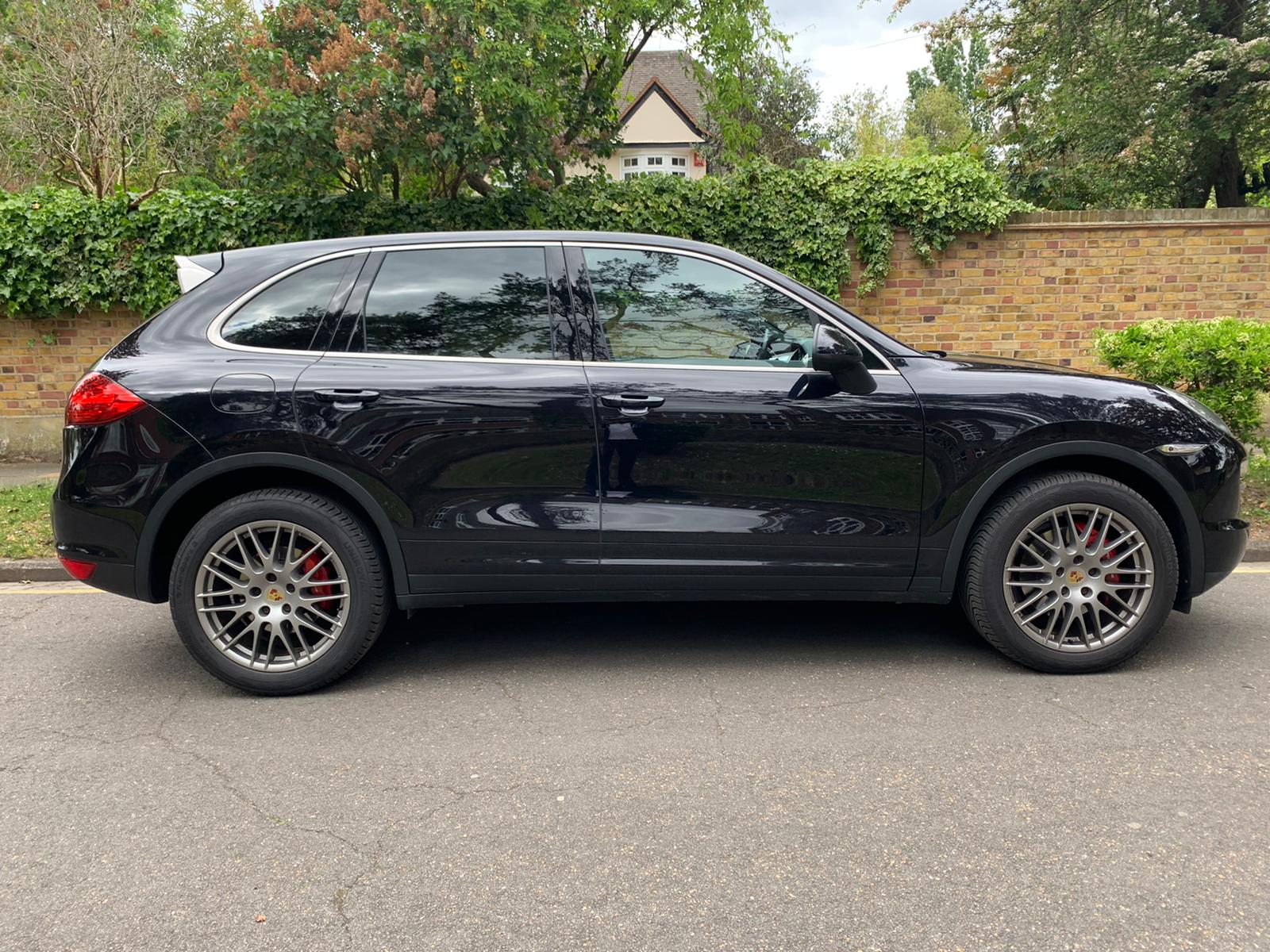 2014 Porsche Cayenne  image 3