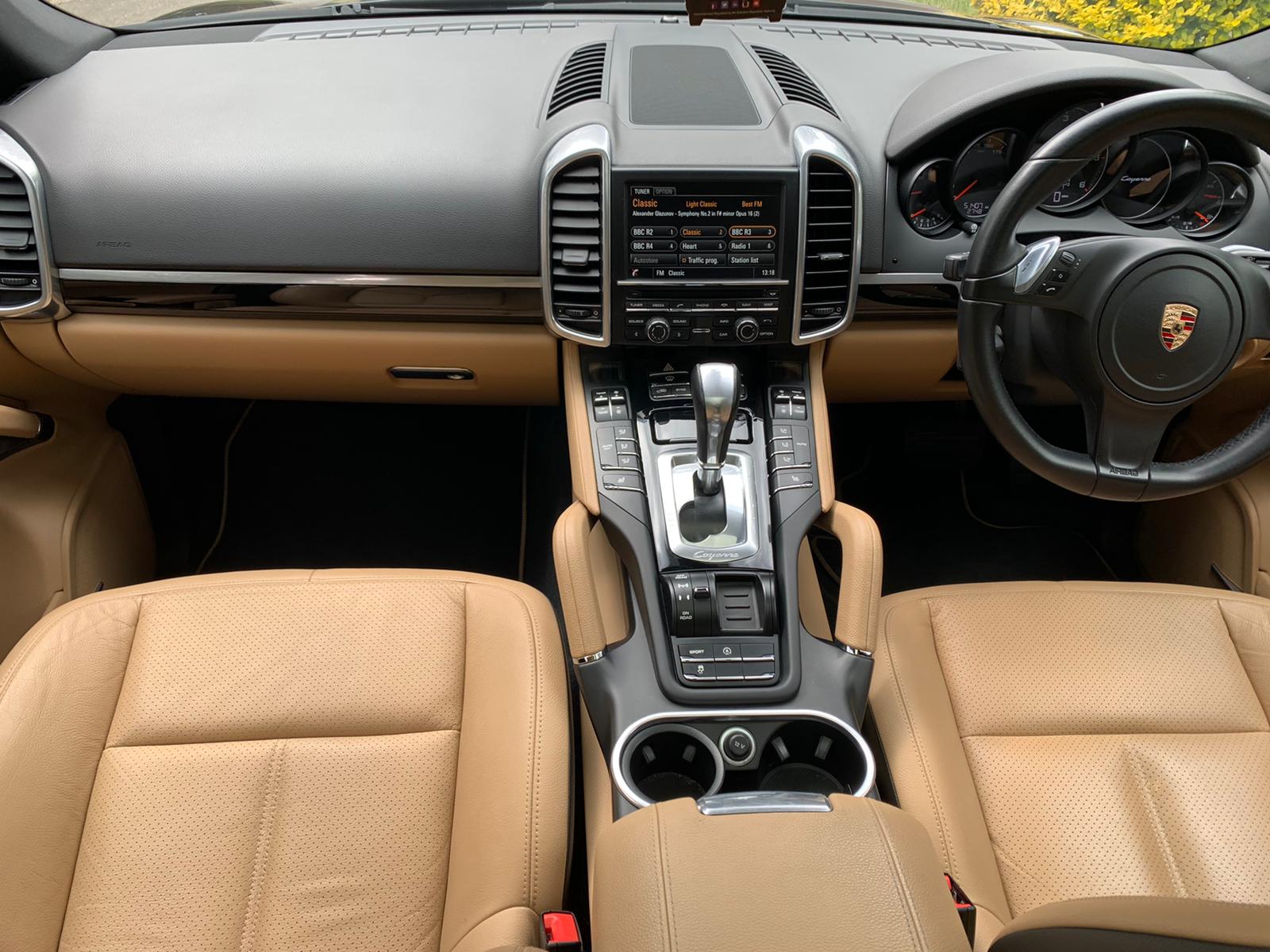 2014 Porsche Cayenne  image 4