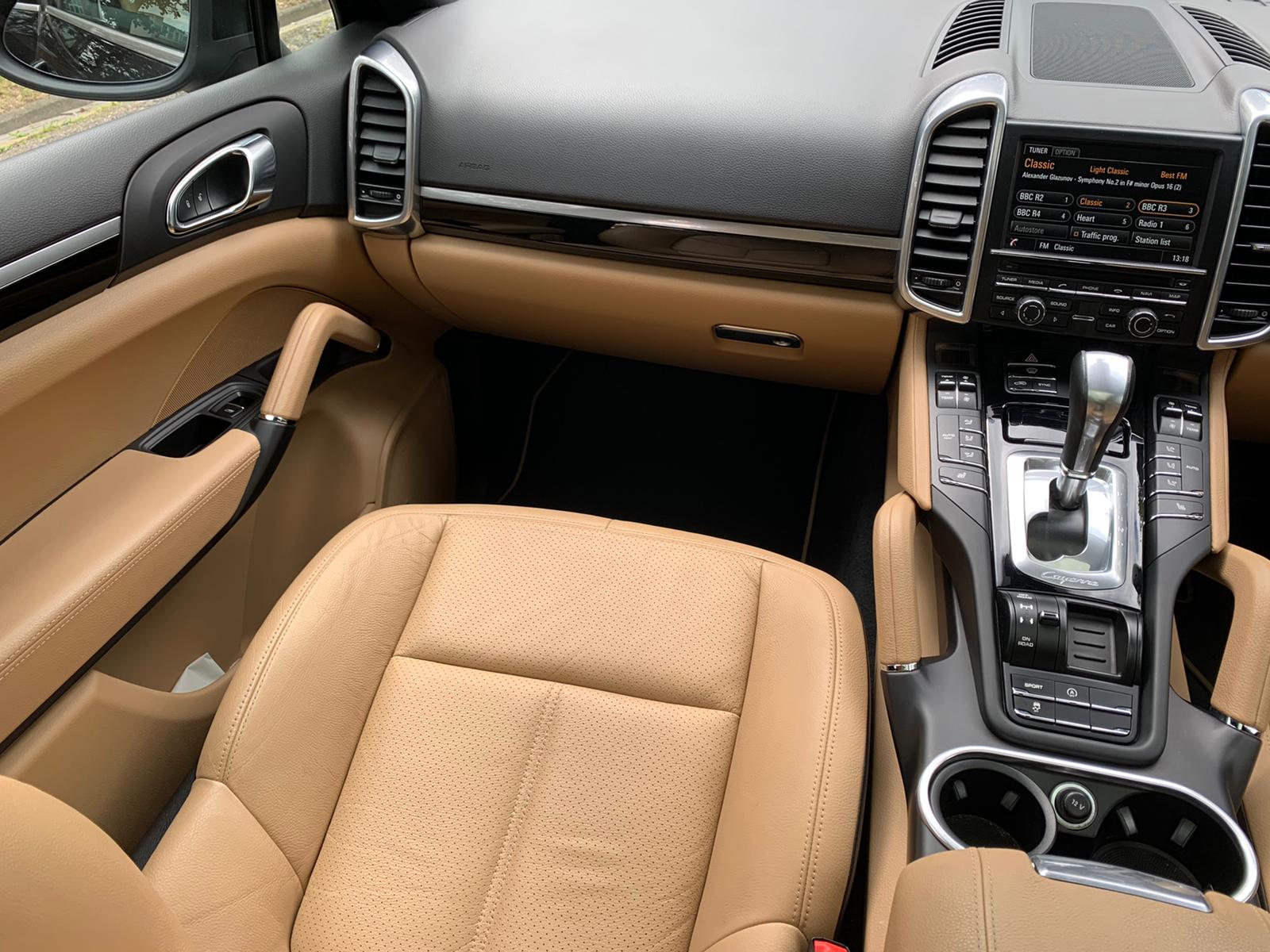 2014 Porsche Cayenne  image 7