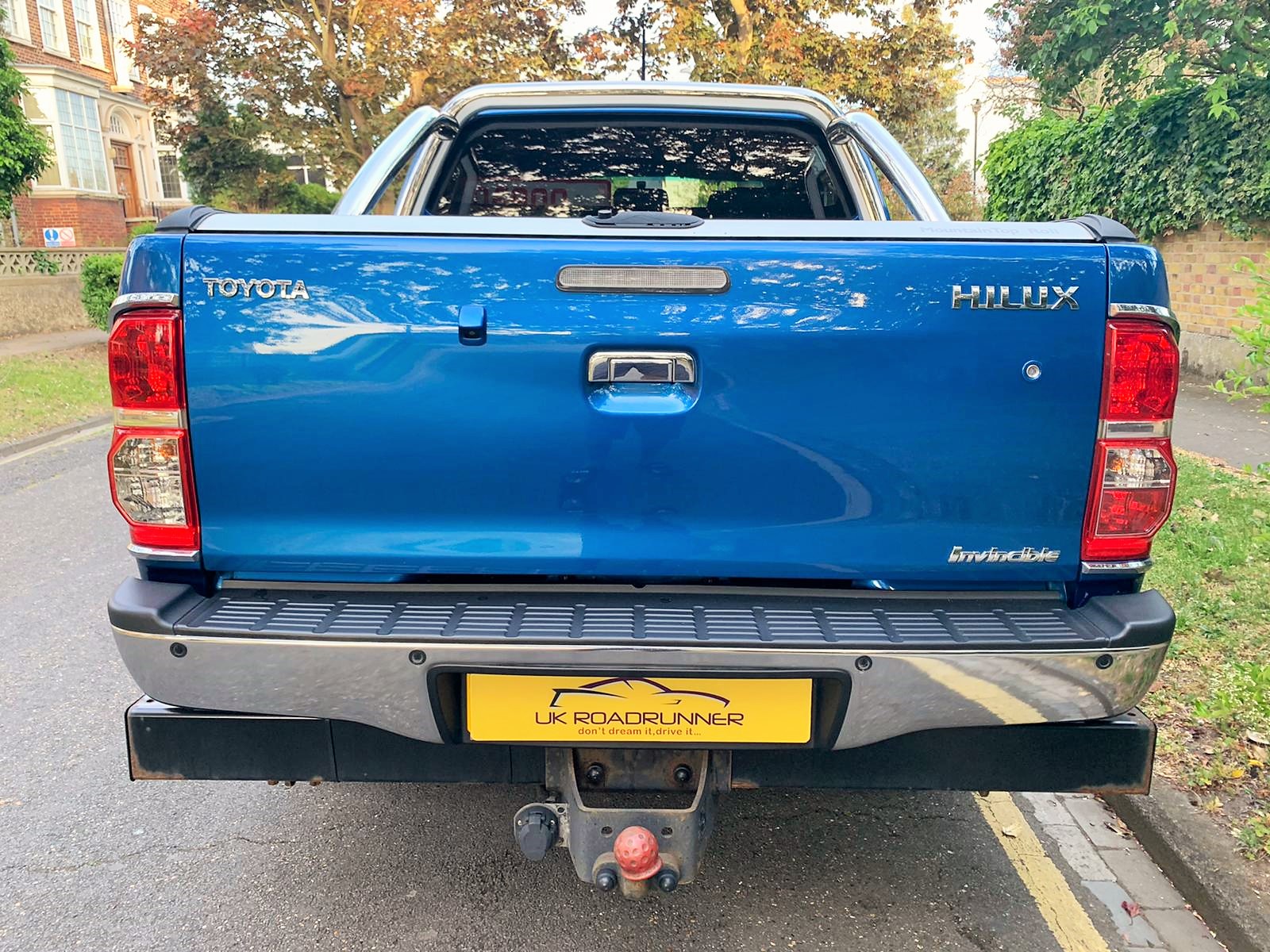 2014 Toyota Hilux image 9