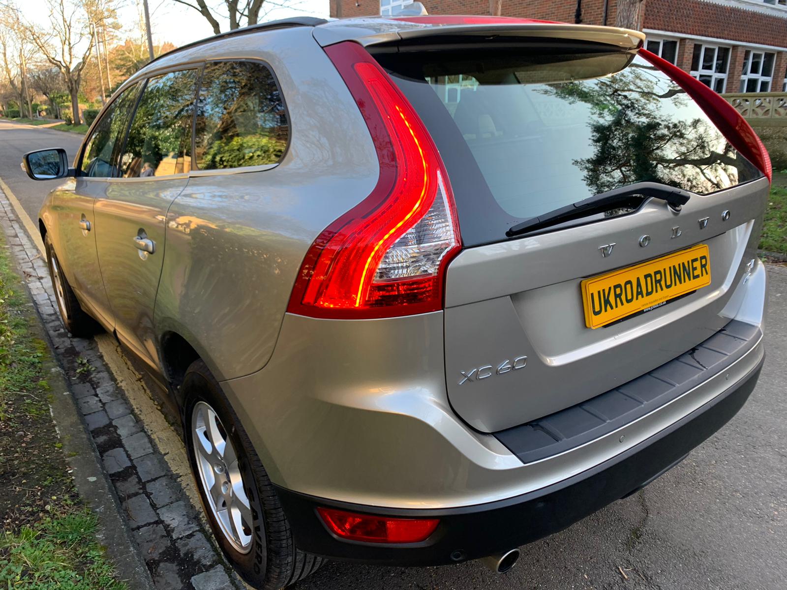 2014 Volvo XC90 image 7