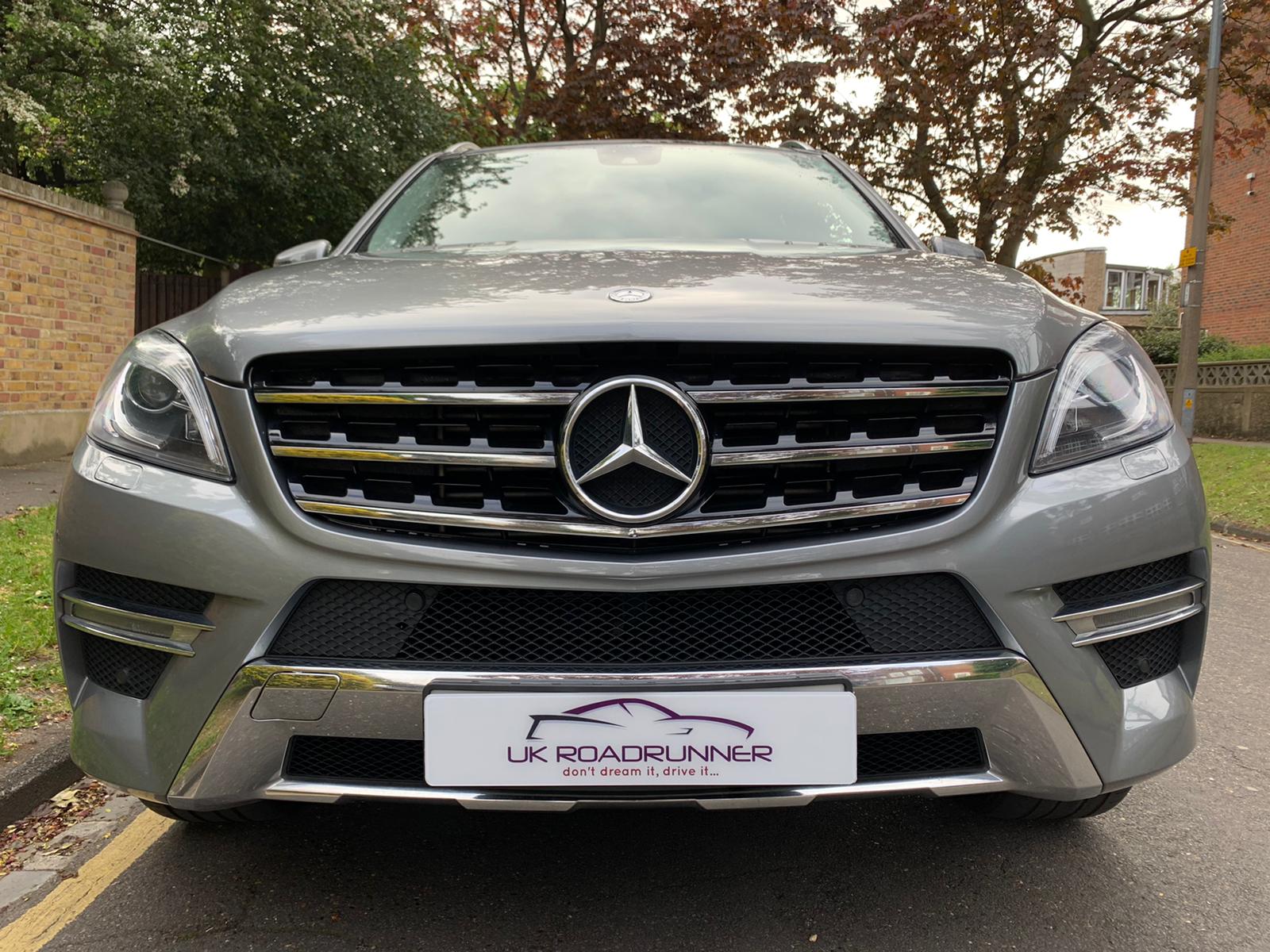 2015 Mercedes Benz ML350 image 2