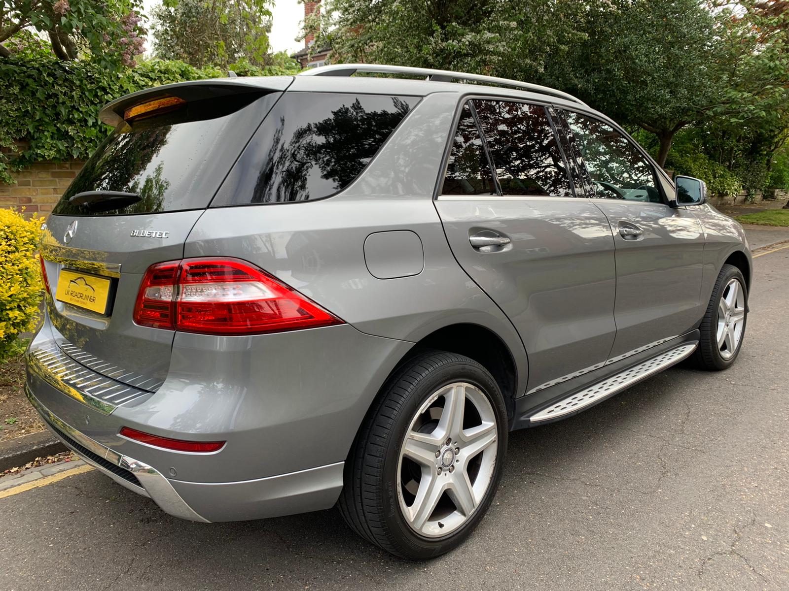 2015 Mercedes Benz ML350 image 10
