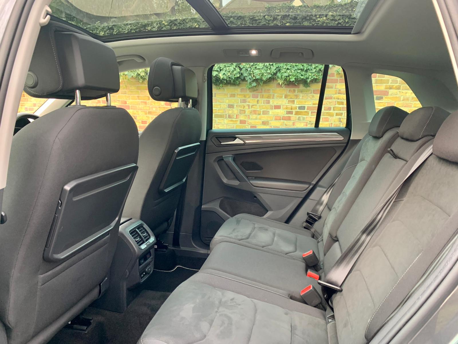 2019 VW Tiguan  image 7