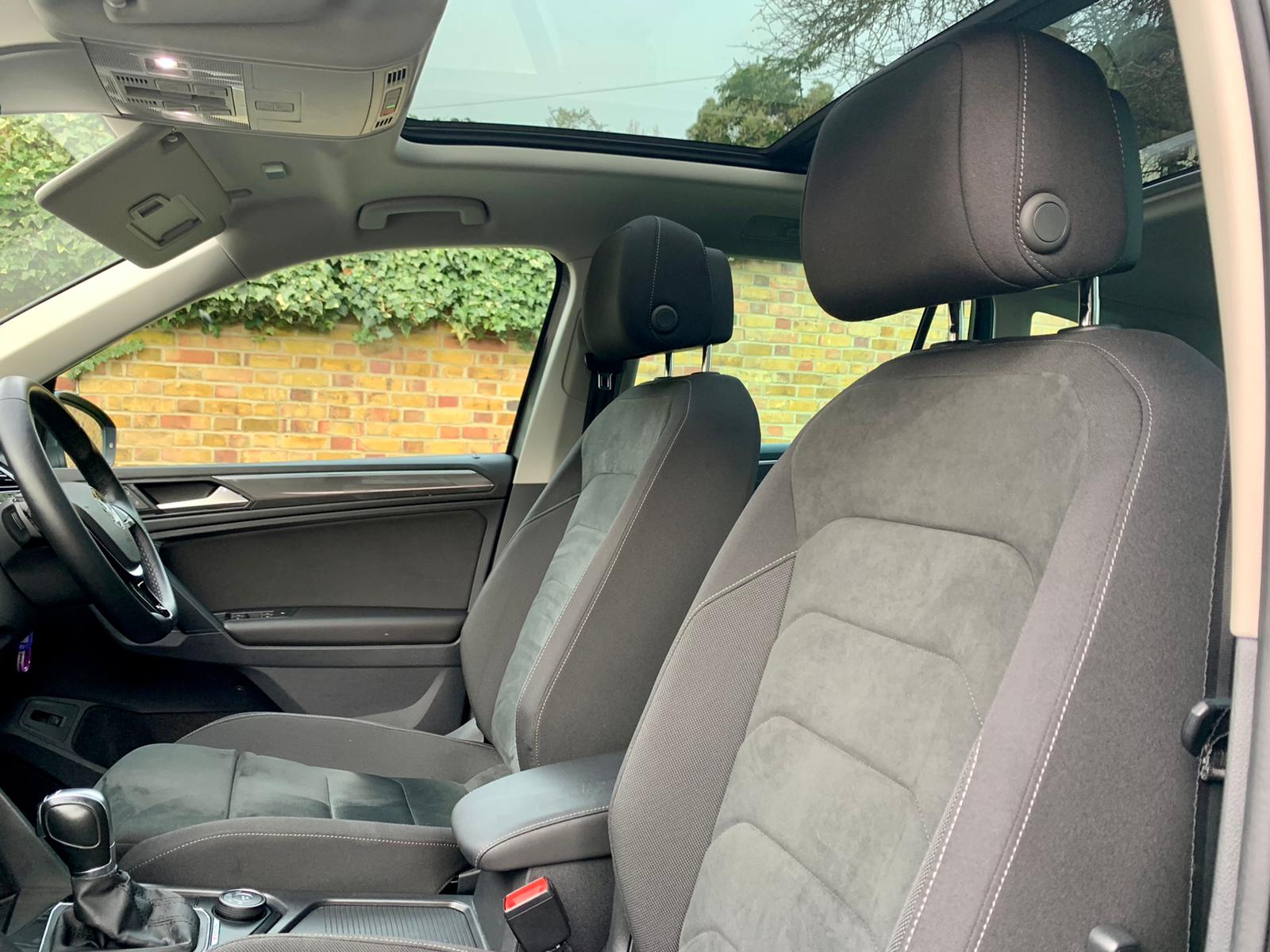 2019 VW Tiguan  image 8