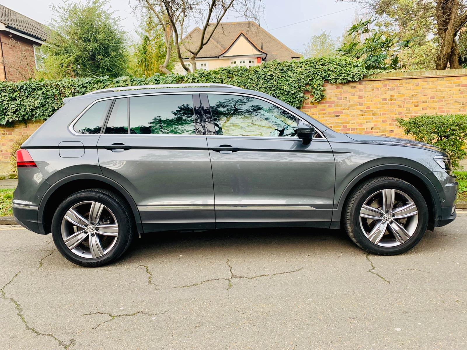 2019 VW Tiguan  image 4