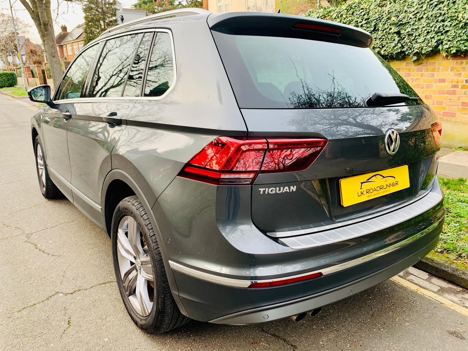 2019 VW Tiguan  image 10