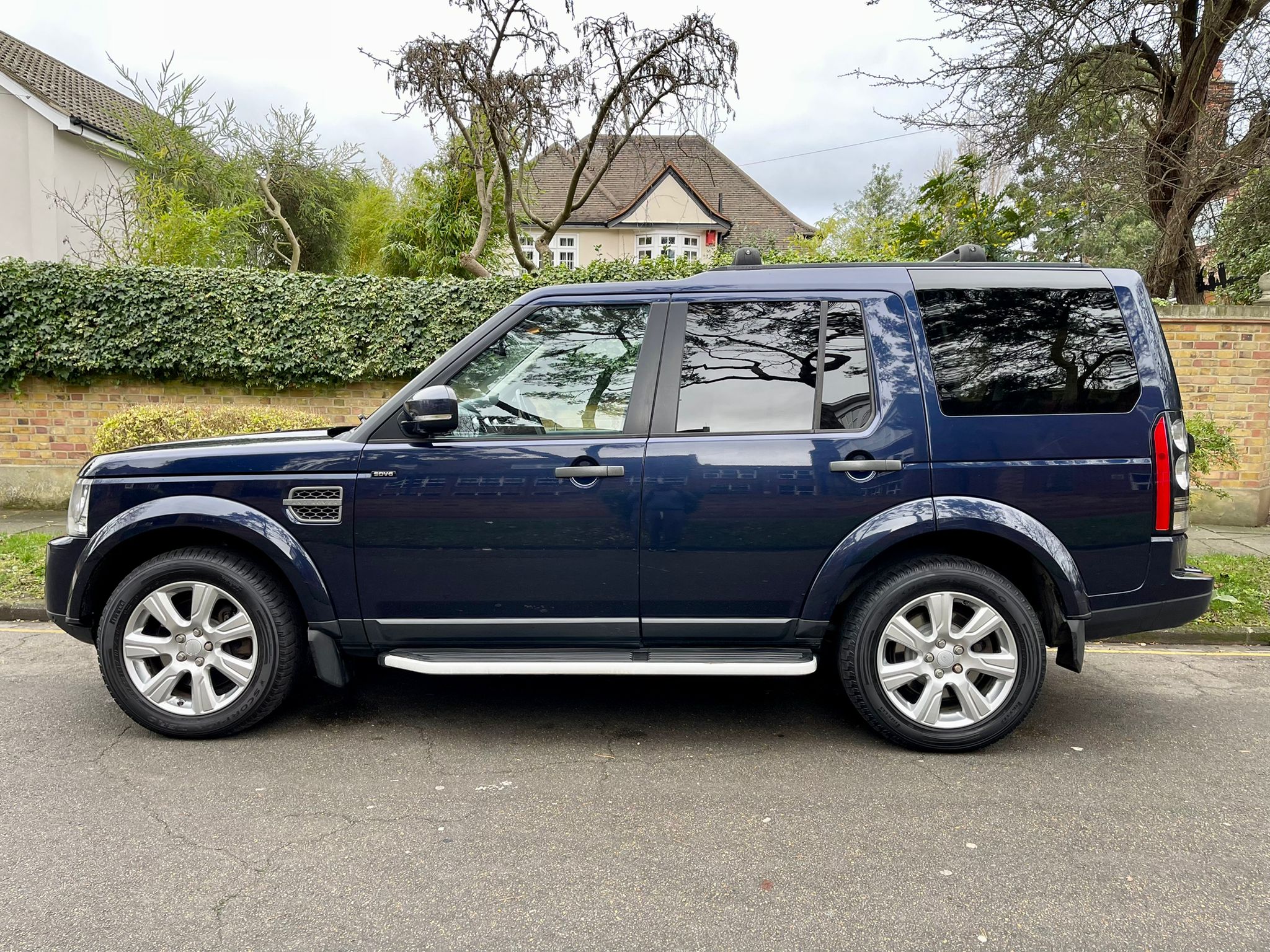 2014 Discovery 4 image 4