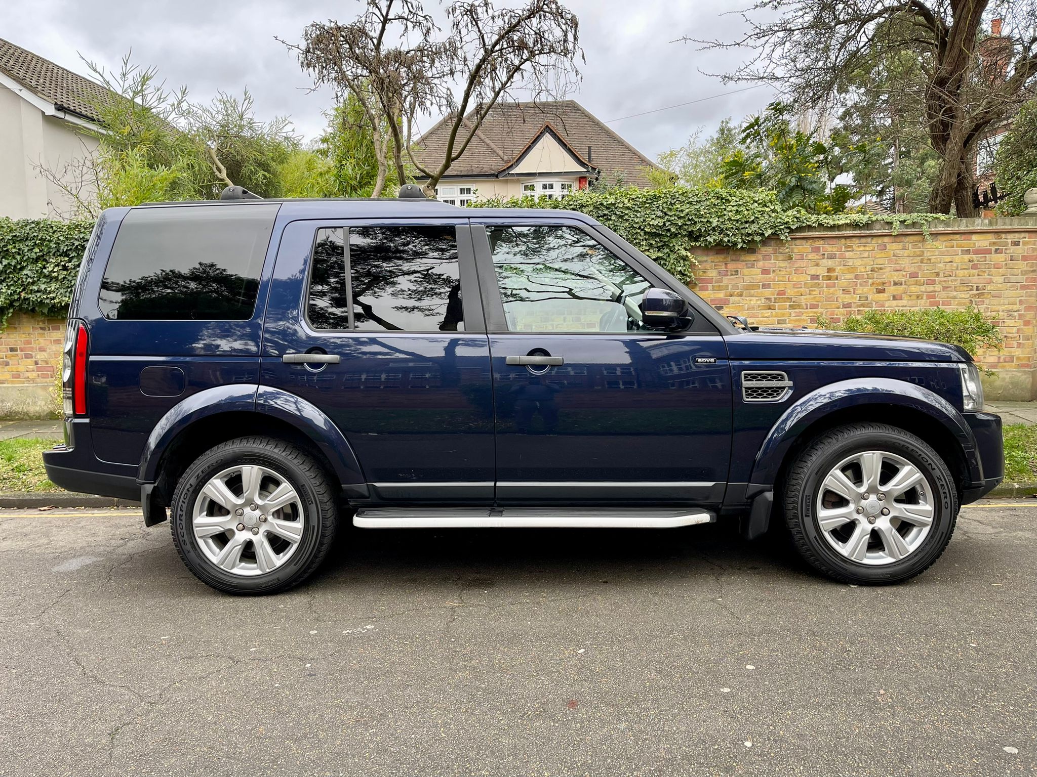 2014 Discovery 4 image 3