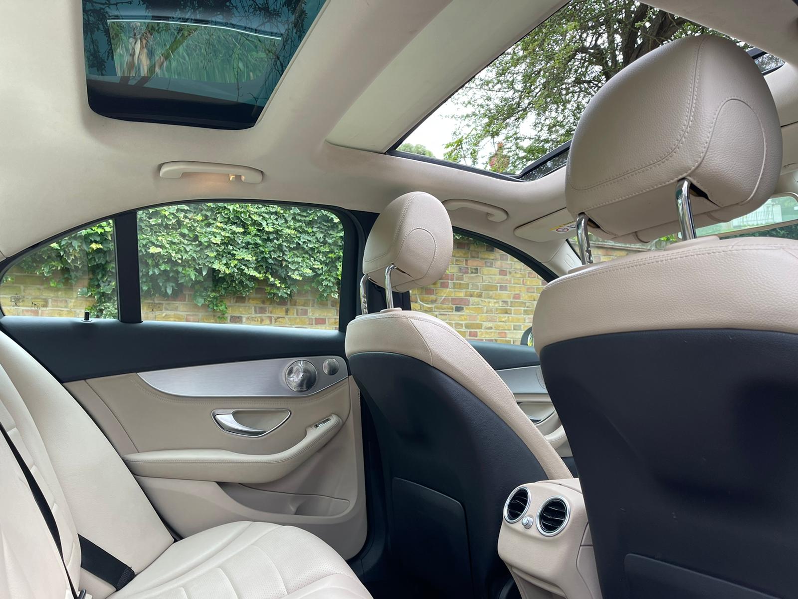 2014 Mercedes Benz C200 image 6