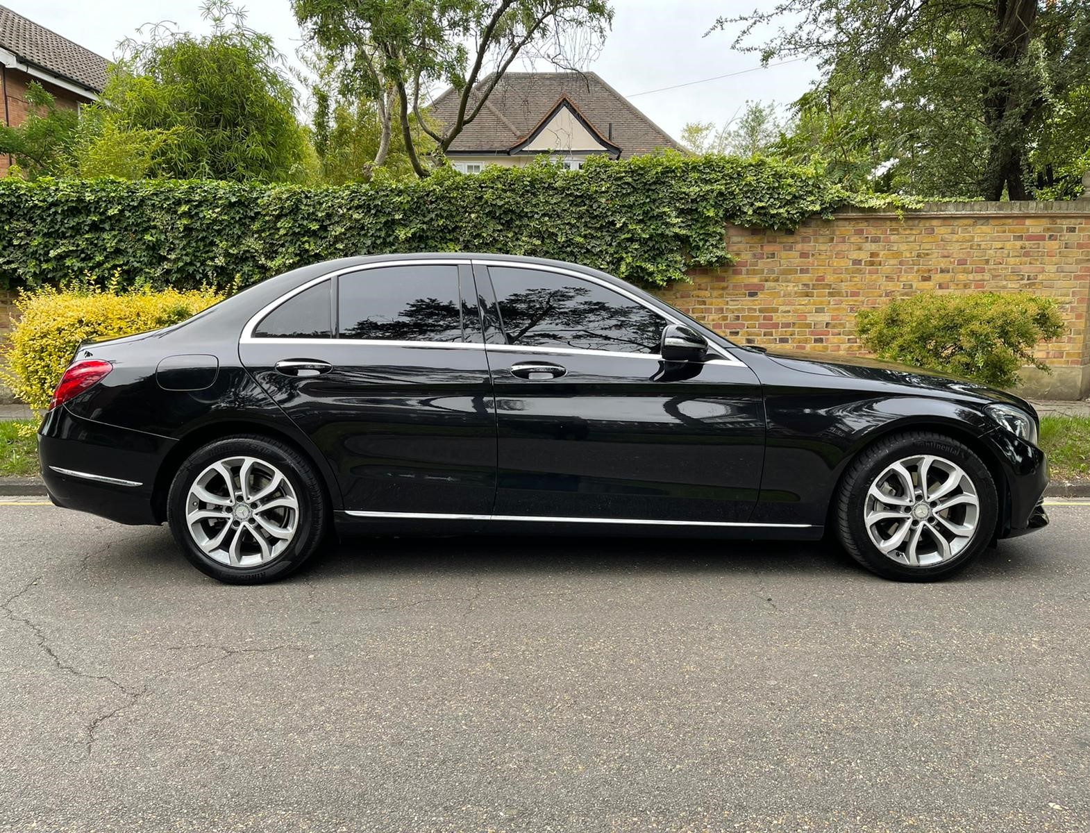 2014 Mercedes Benz C200 image 3