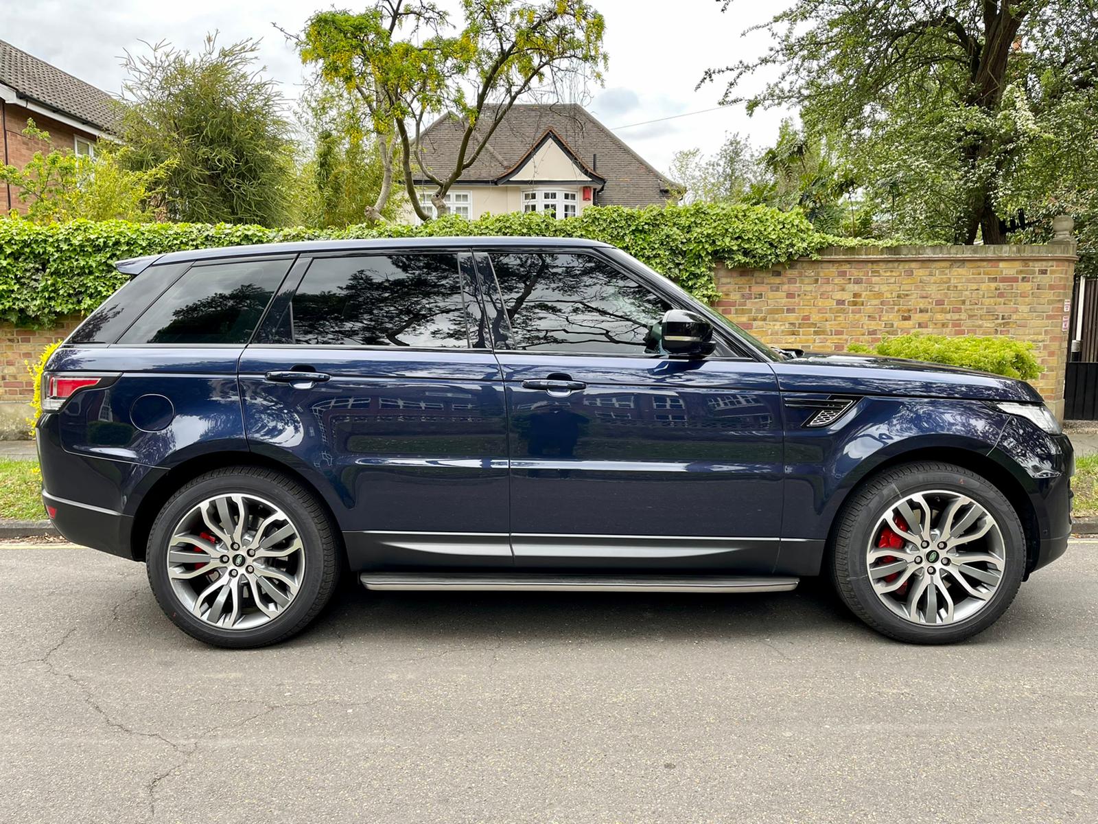 2014 Range Rover Sport image 3