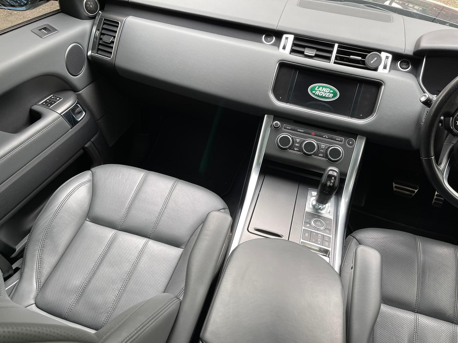 2014 Range Rover Sport image 9