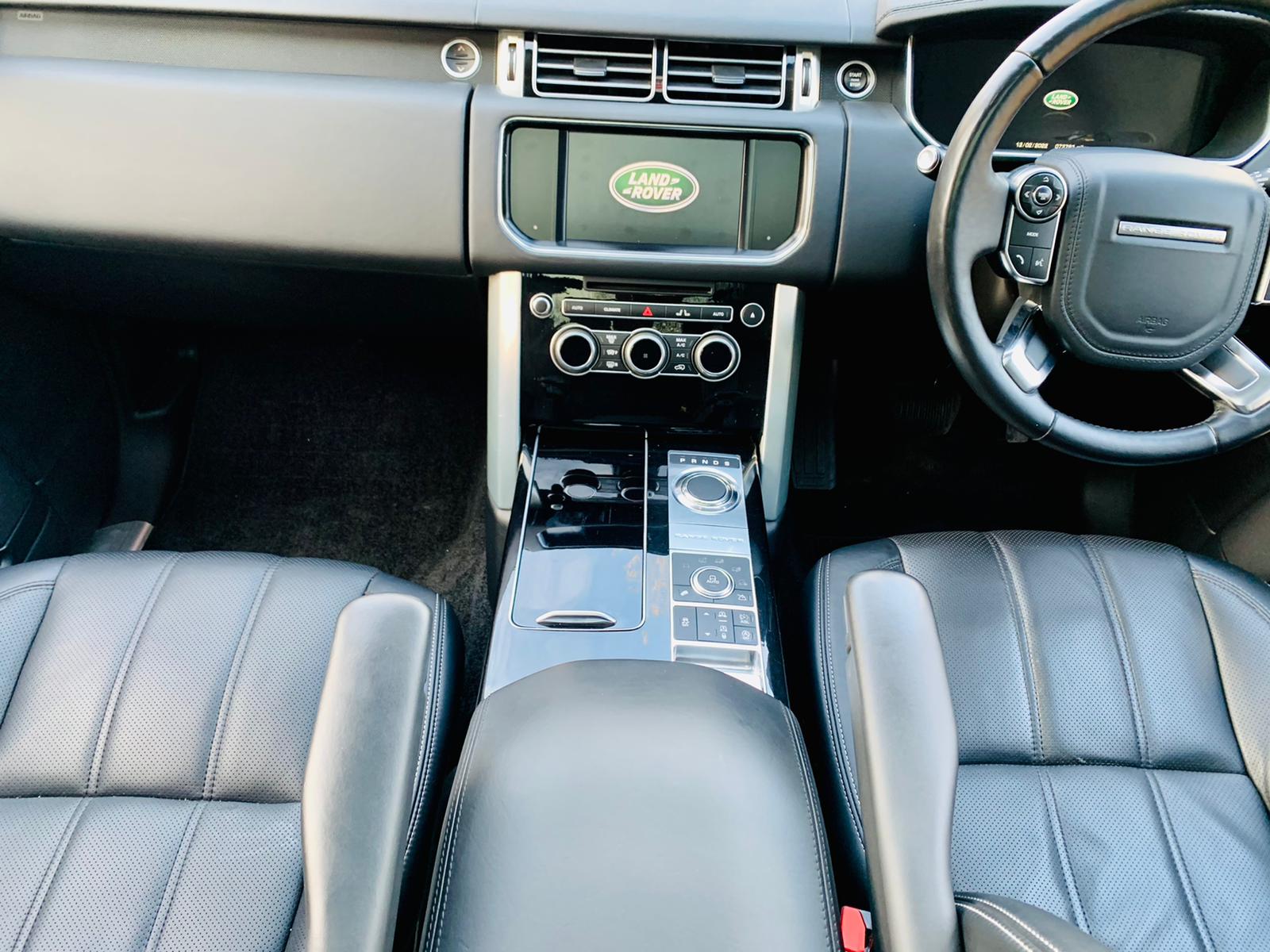 2014 Range Rover Vogue image 3