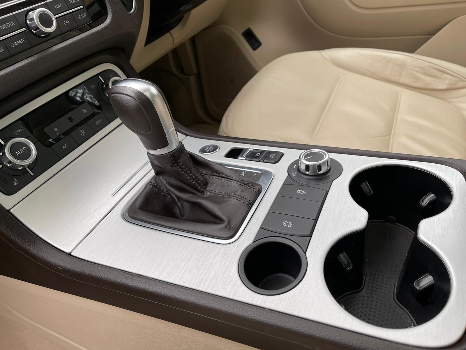 2014 VW Touareg  image 4