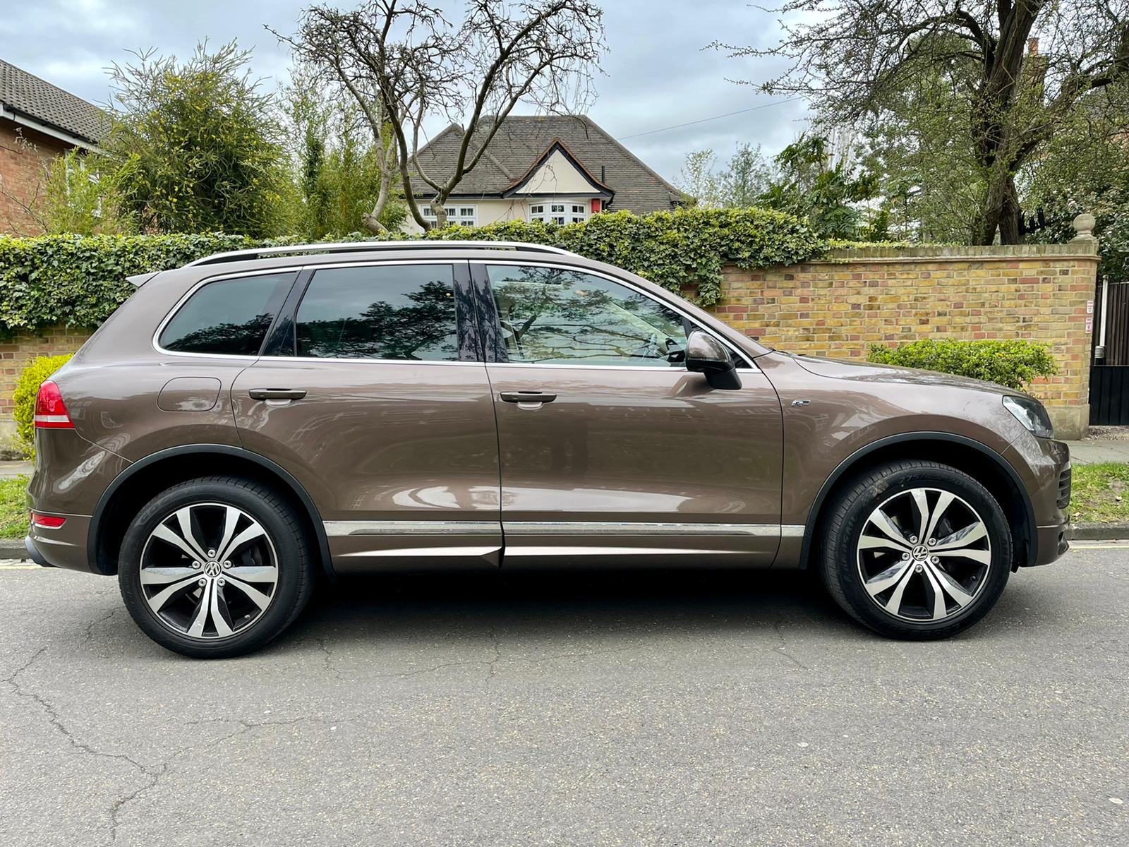 2014 VW Touareg  image 7