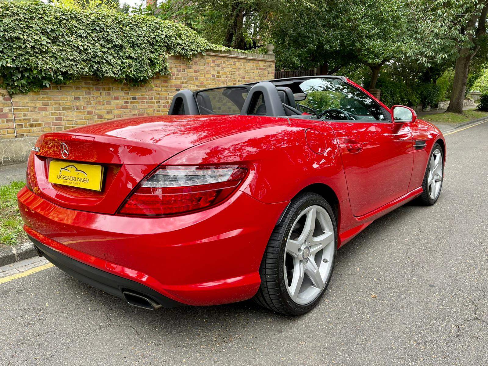 2015 Mercedes Benz SLK image 9