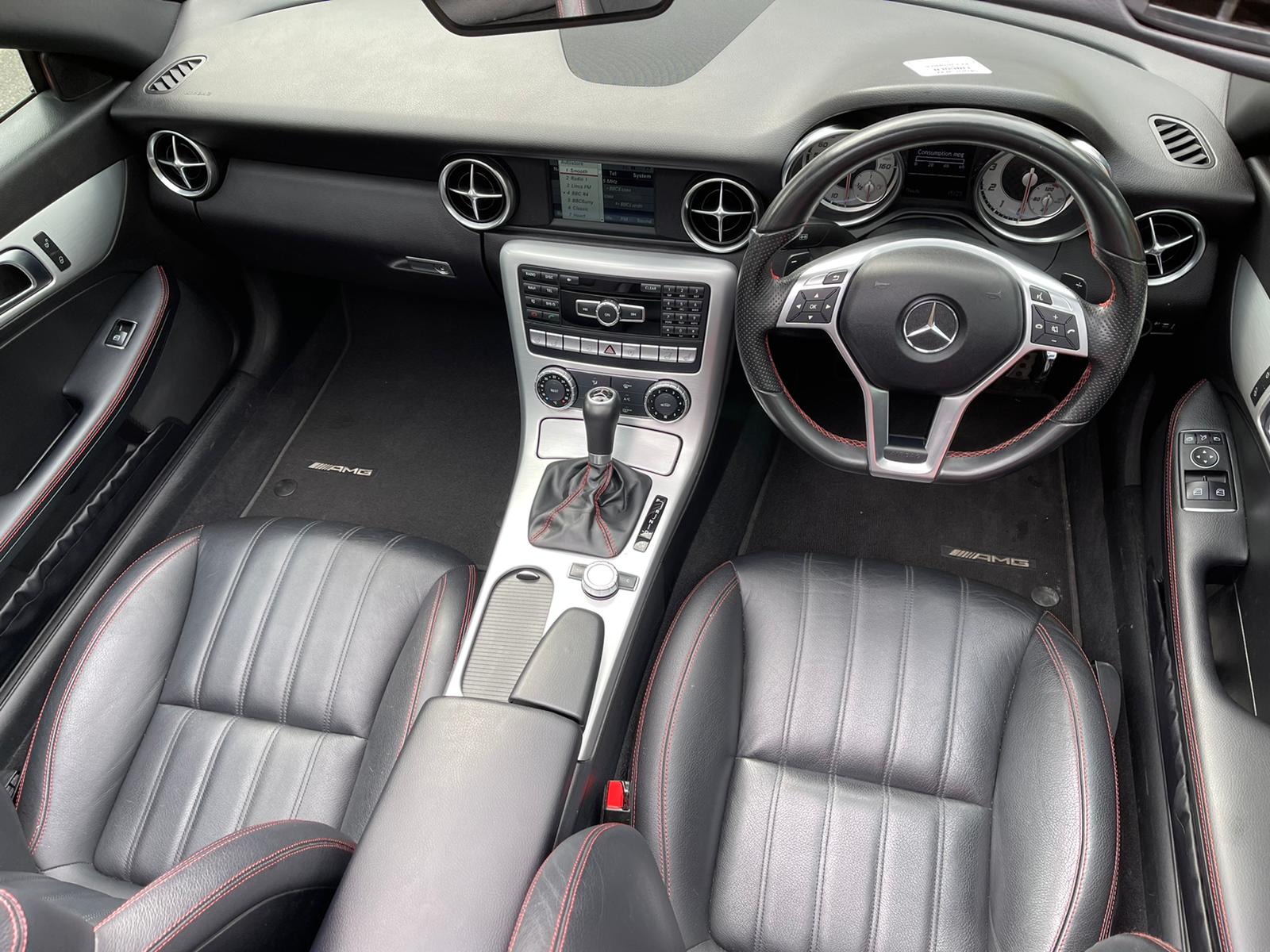 2015 Mercedes Benz SLK image 4