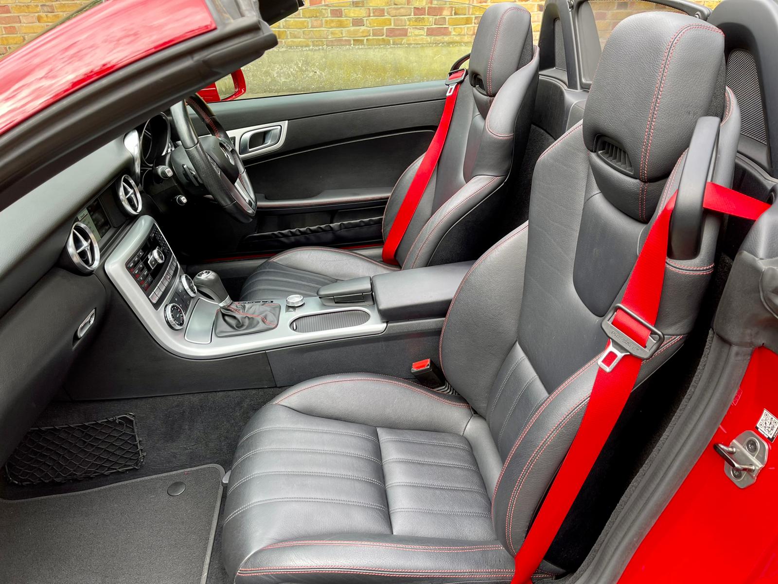 2015 Mercedes Benz SLK image 5