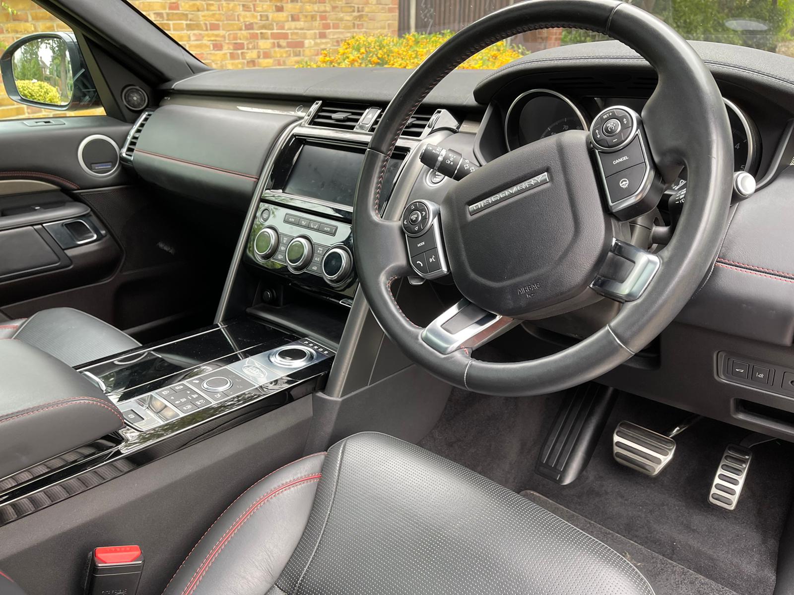 2017 Land Rover Discovery  image 4