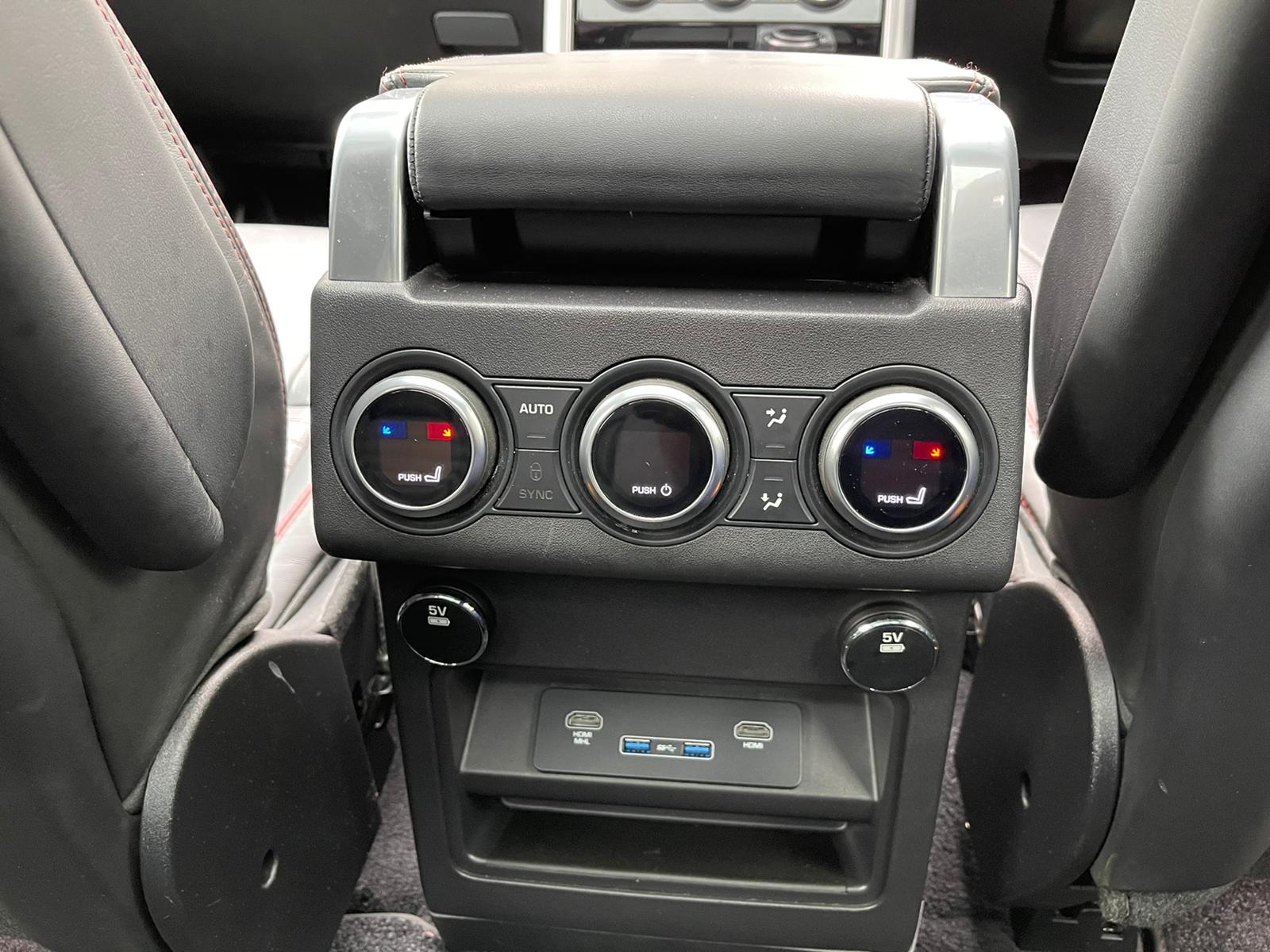 2017 Land Rover Discovery  image 6