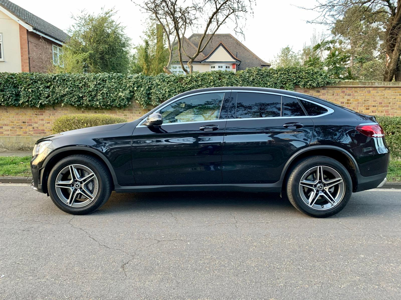 2019 Mercedes Benz GLC220 image 2