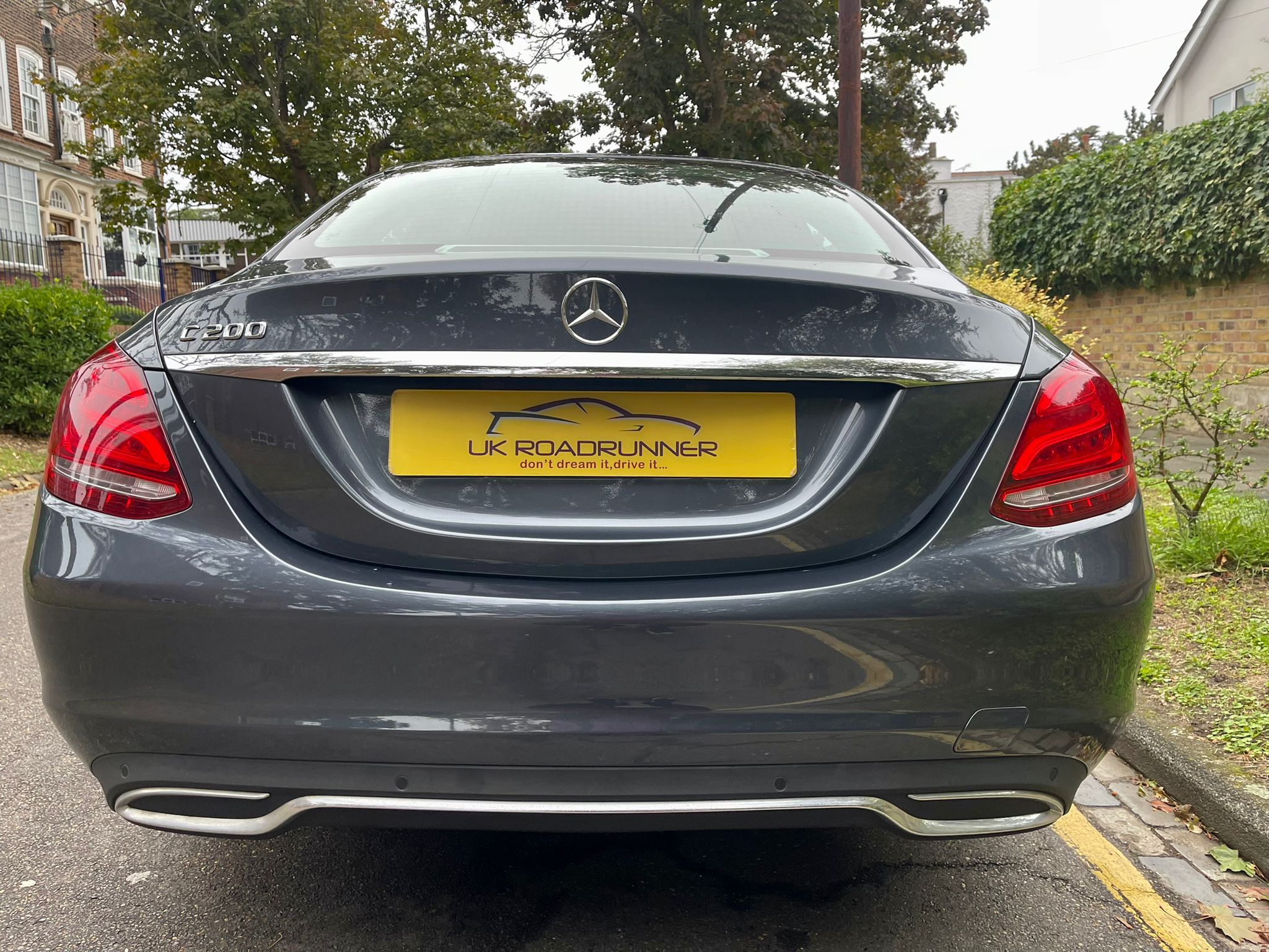 2015 Mercedes Benz C200 image 8