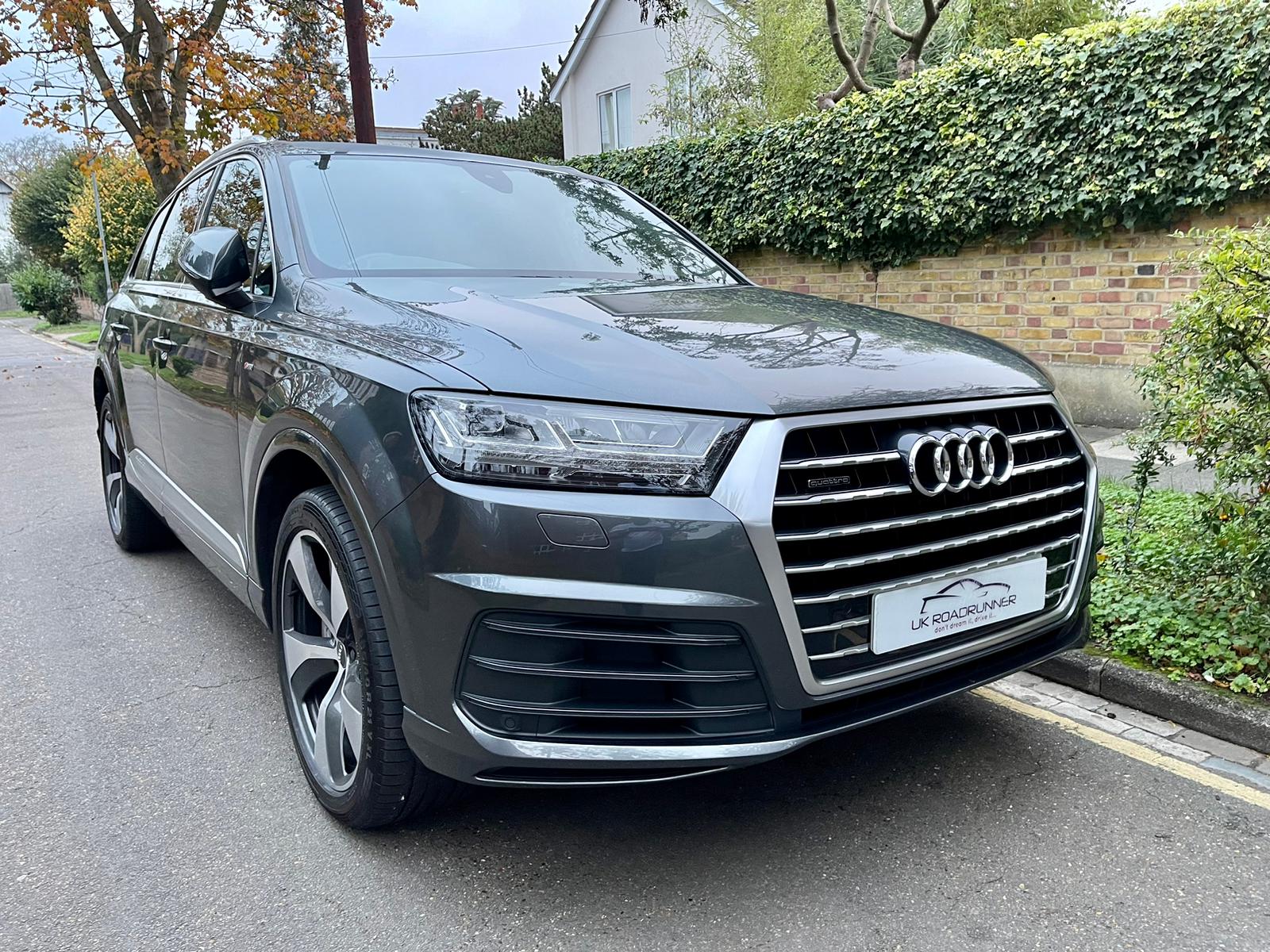 2017 Audi Q7 image 1