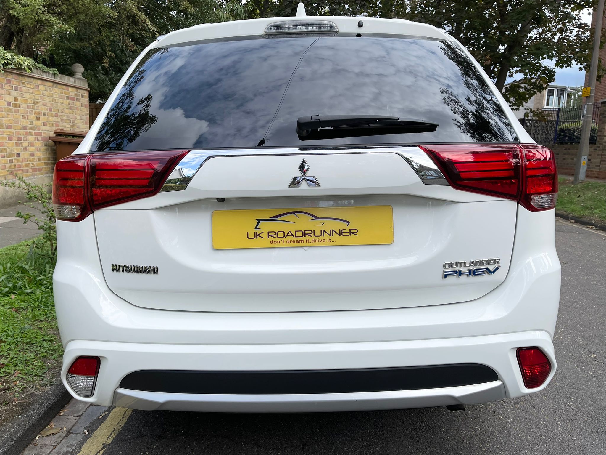 2018 Mitsubishi Outlander image 10