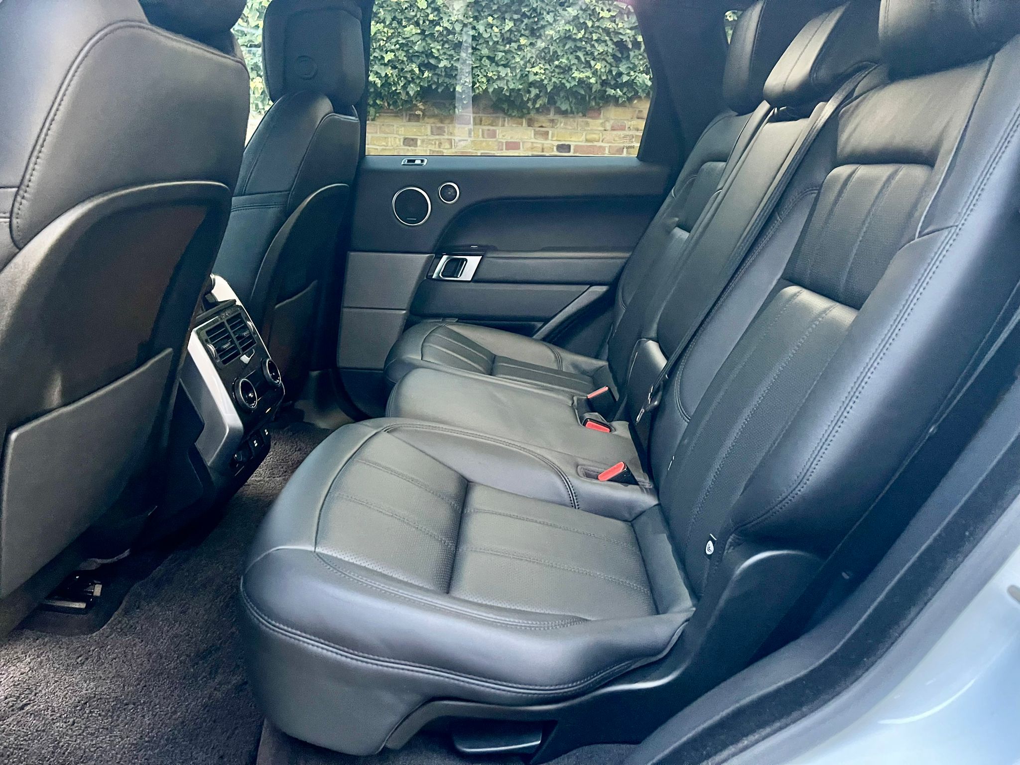 2018 Range Rover Sport  image 8