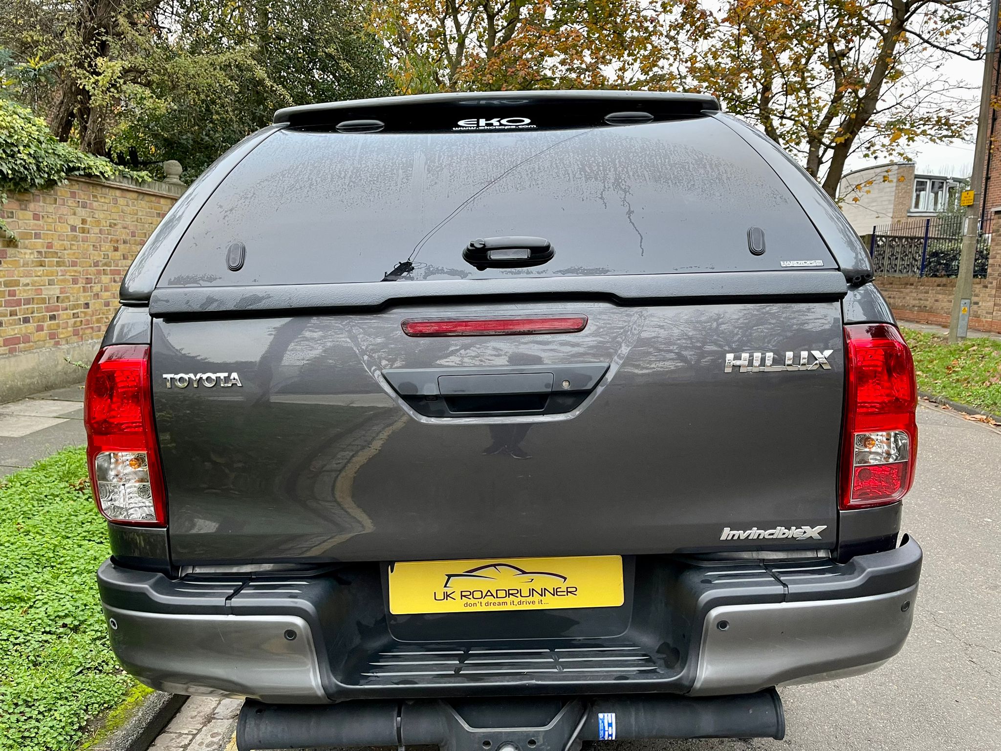 2020 Toyota Hilux image 8