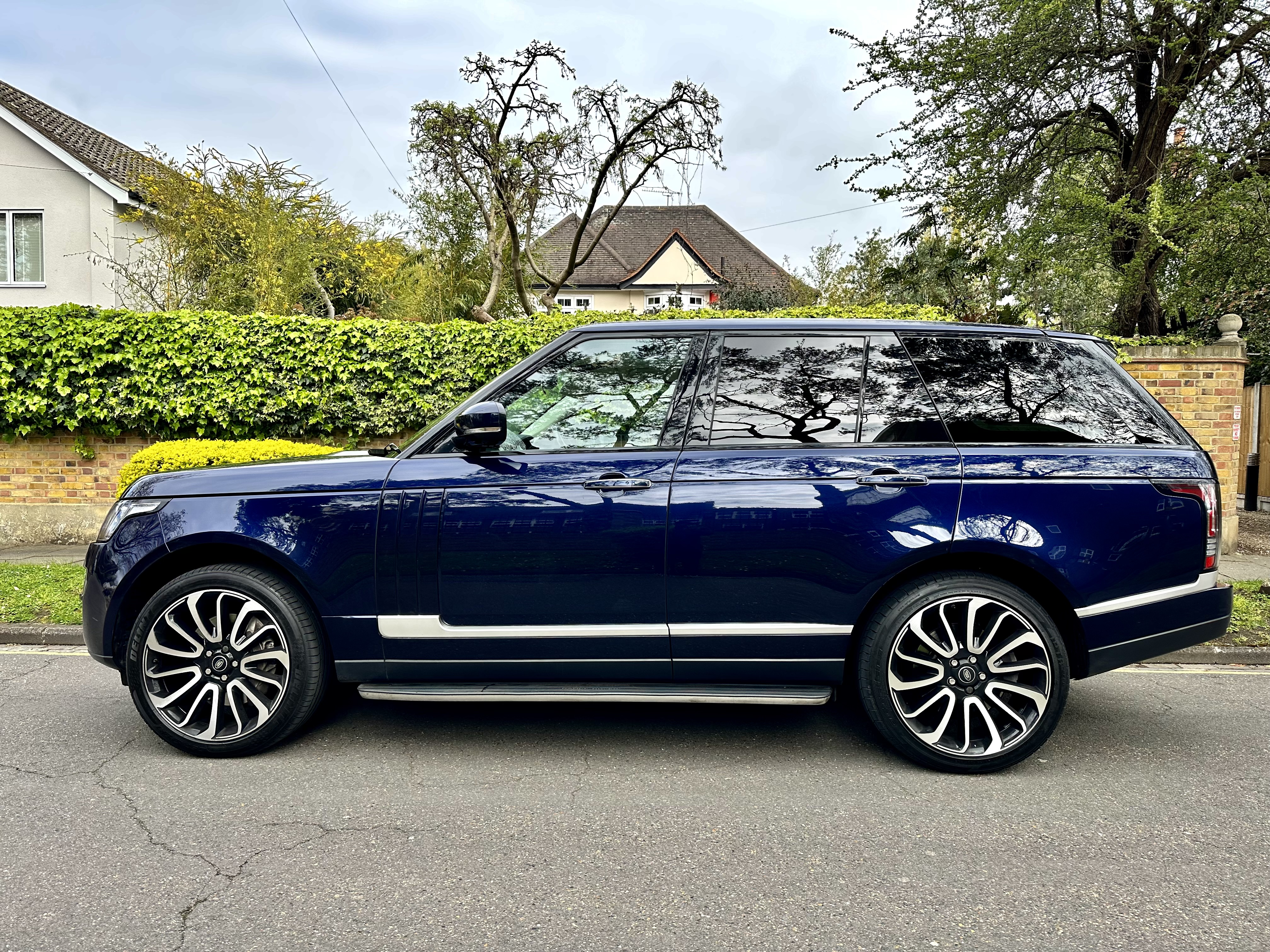 2016 Range Rover Autobiography  image 3