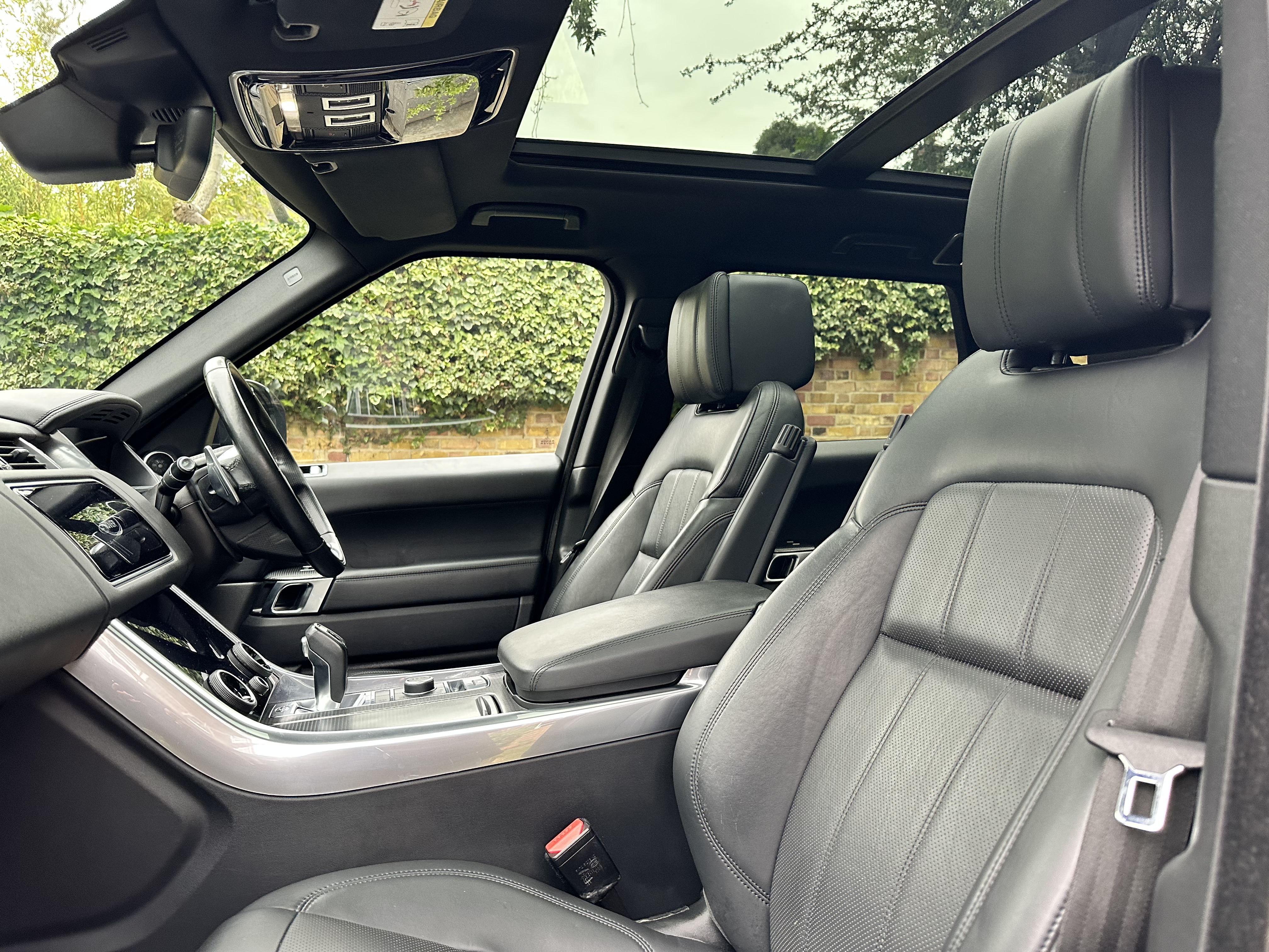 2018 Range Rover Sport HSE  image 5