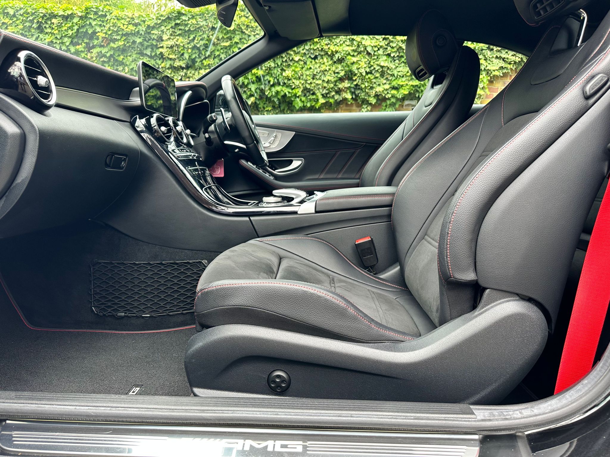 2018 Mercedes Benz C43 AMG image 6