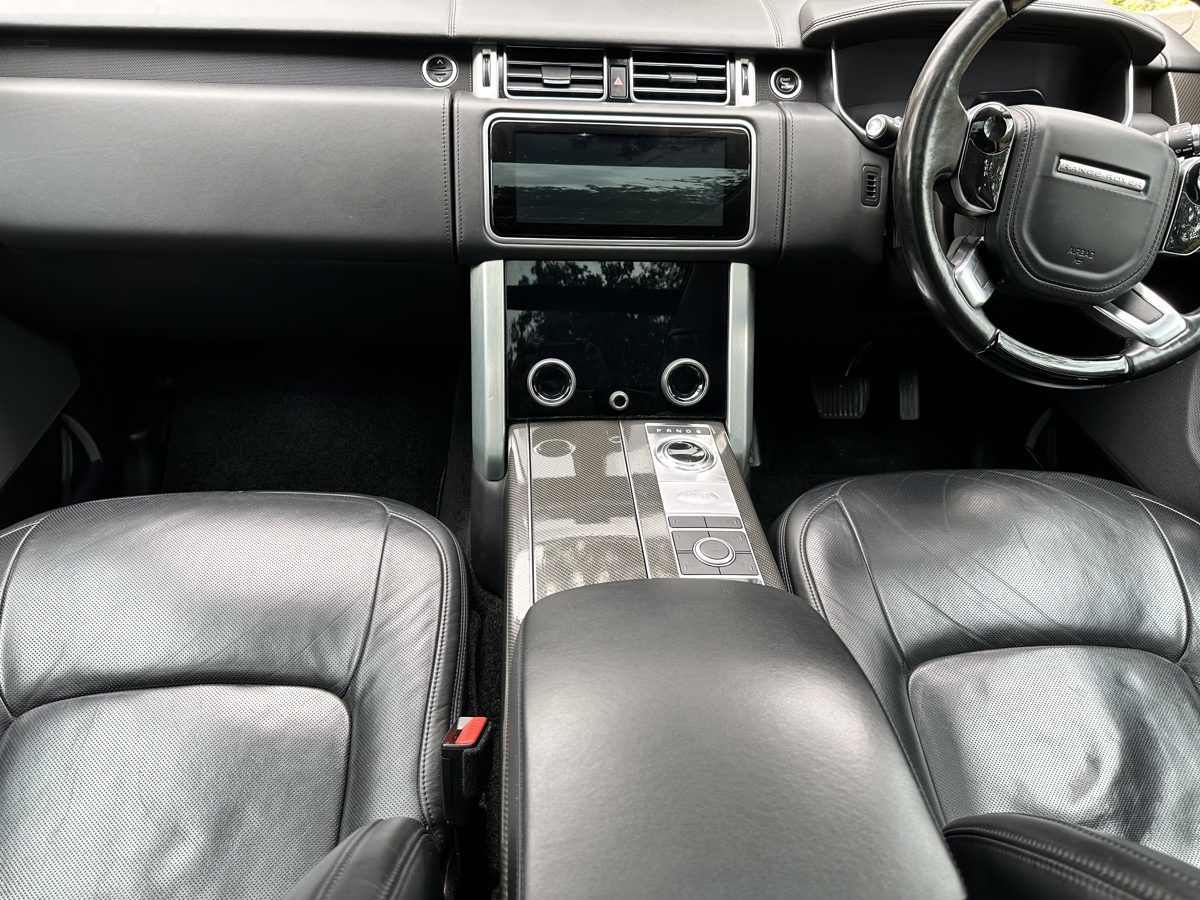 2018 Range Rover Vogue SVAutobiography image 3