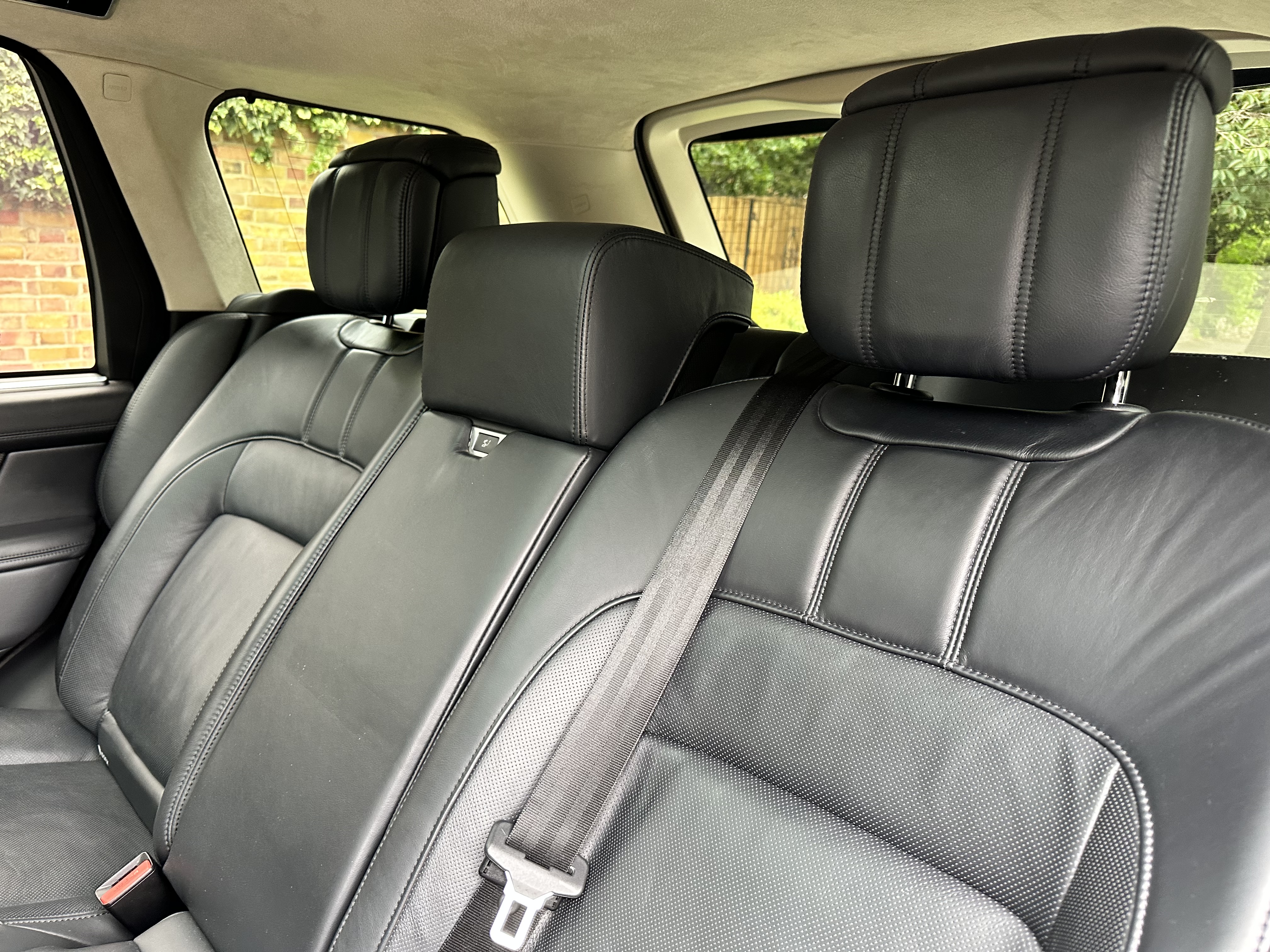 2018 Range Rover Vogue SVAutobiography image 8