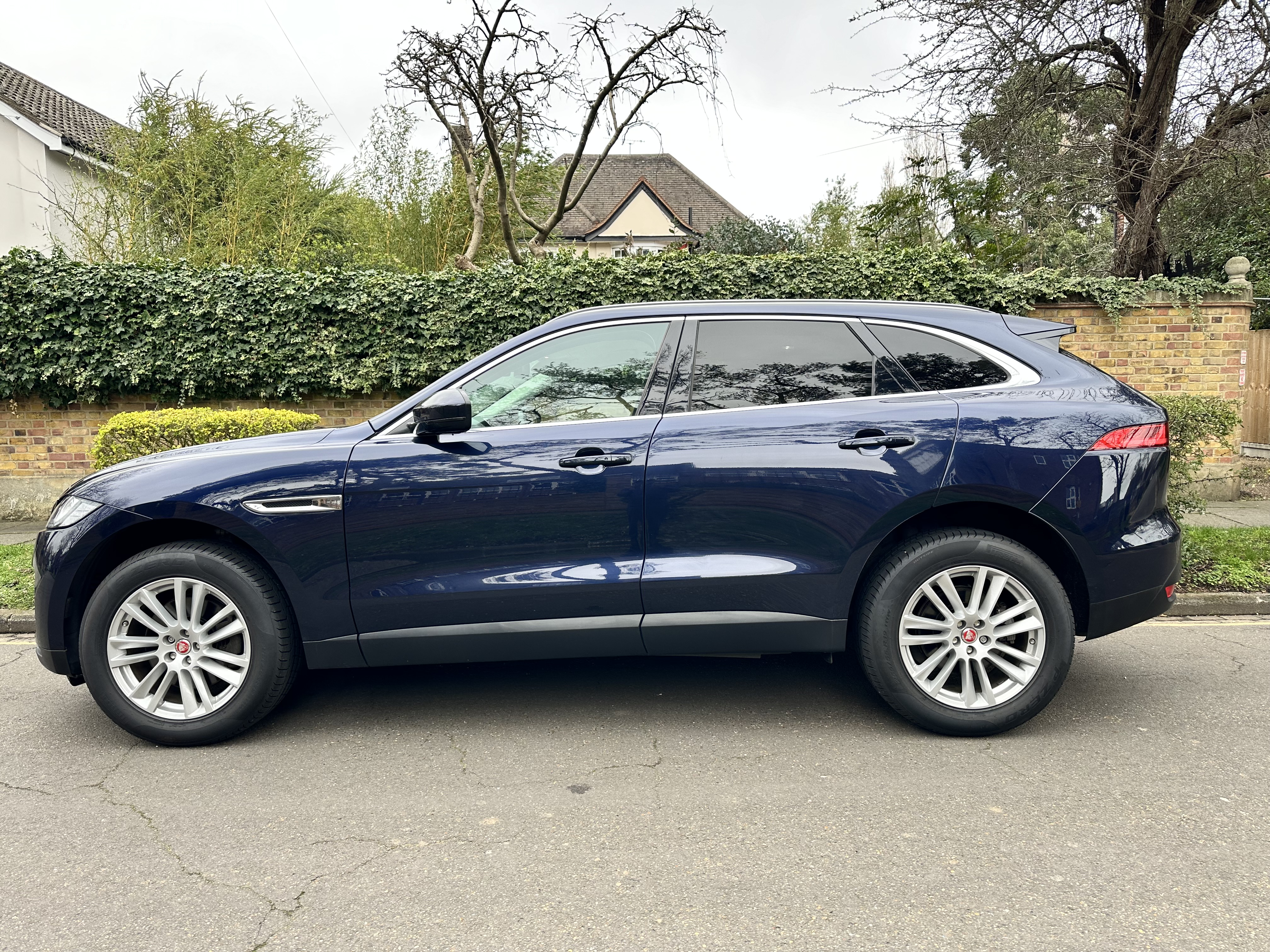 2018 Jaguar F - Pace Portfolio image 3