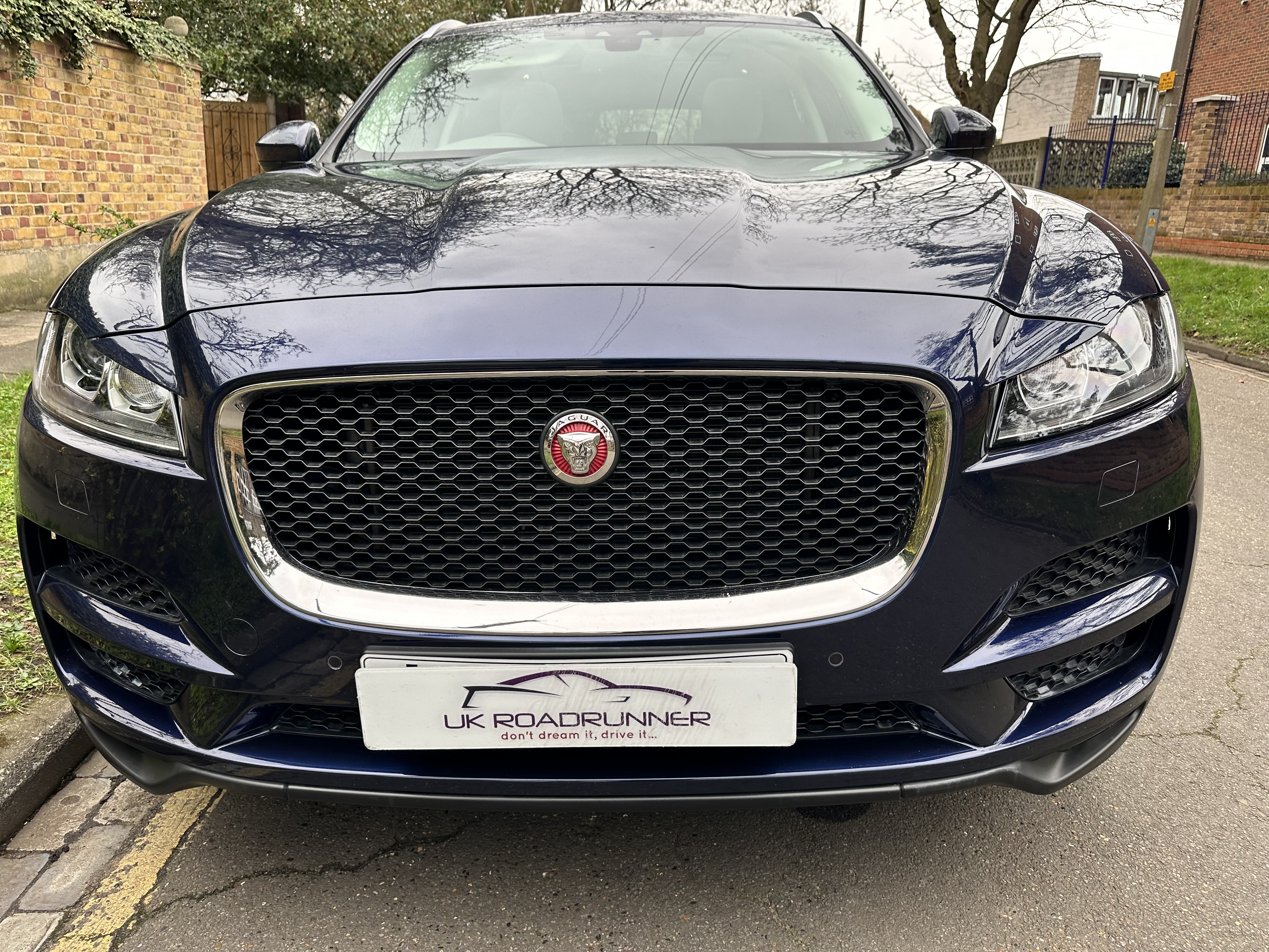 2018 Jaguar F - Pace Portfolio image 2