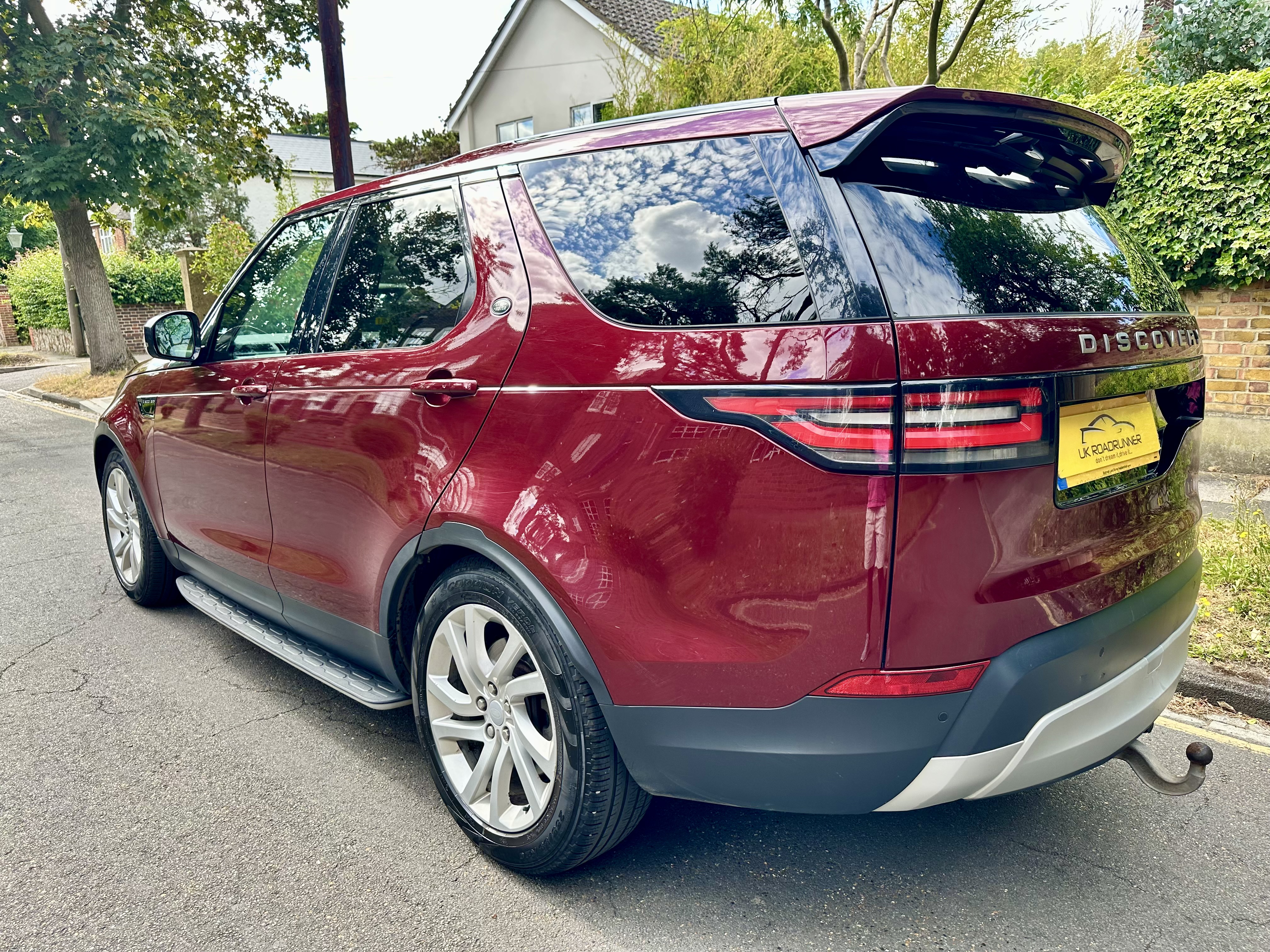 2017 Land Rover Discovery image 6