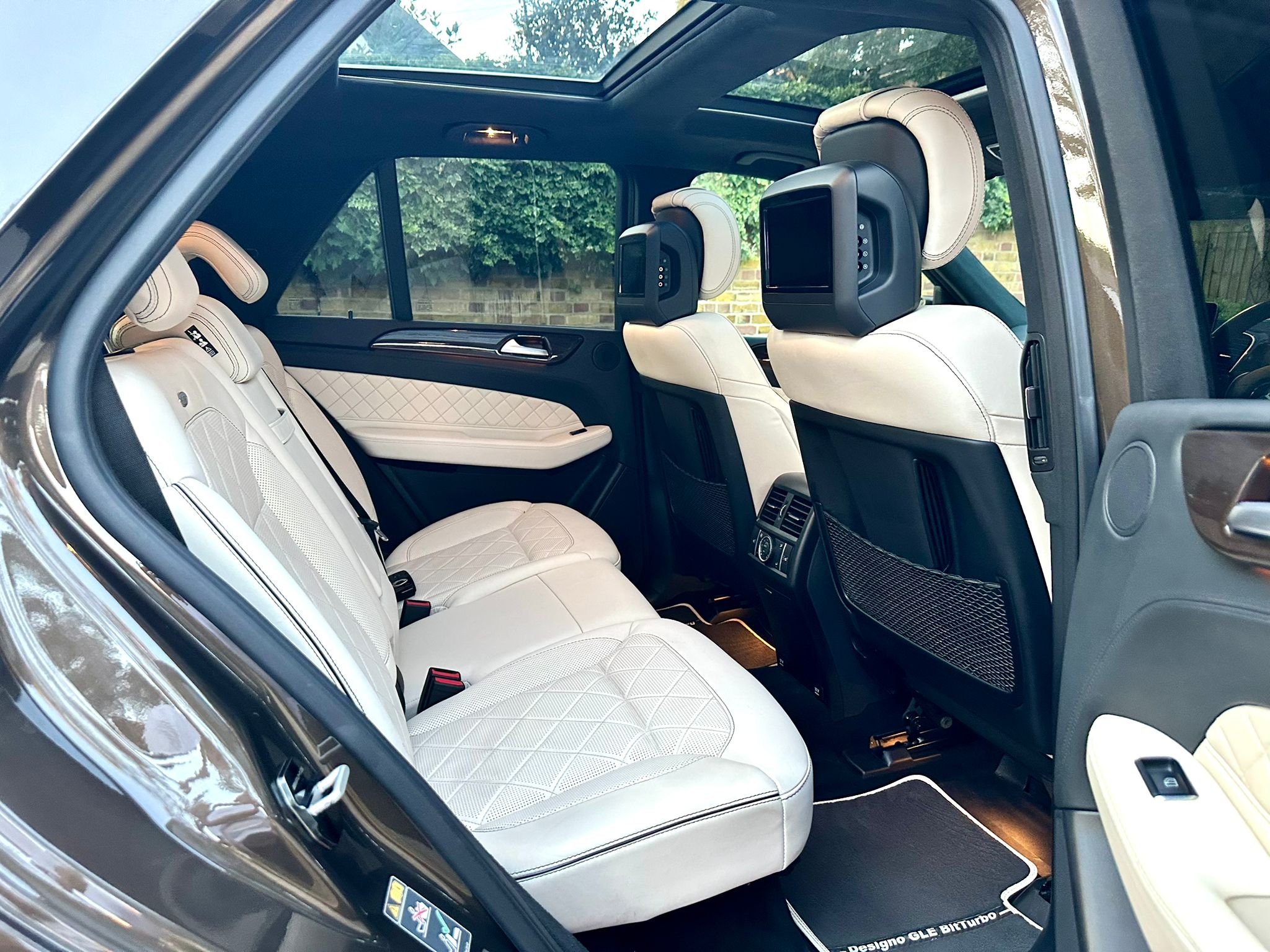 2018 Mercedes Benz GLE350d image 6