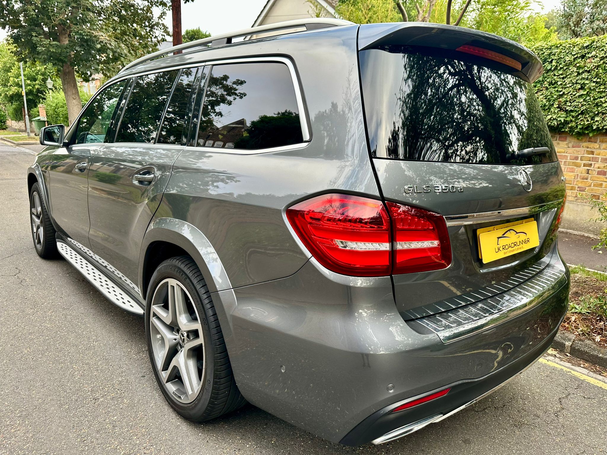 2018 Mercedes Benz GLS350d image 9