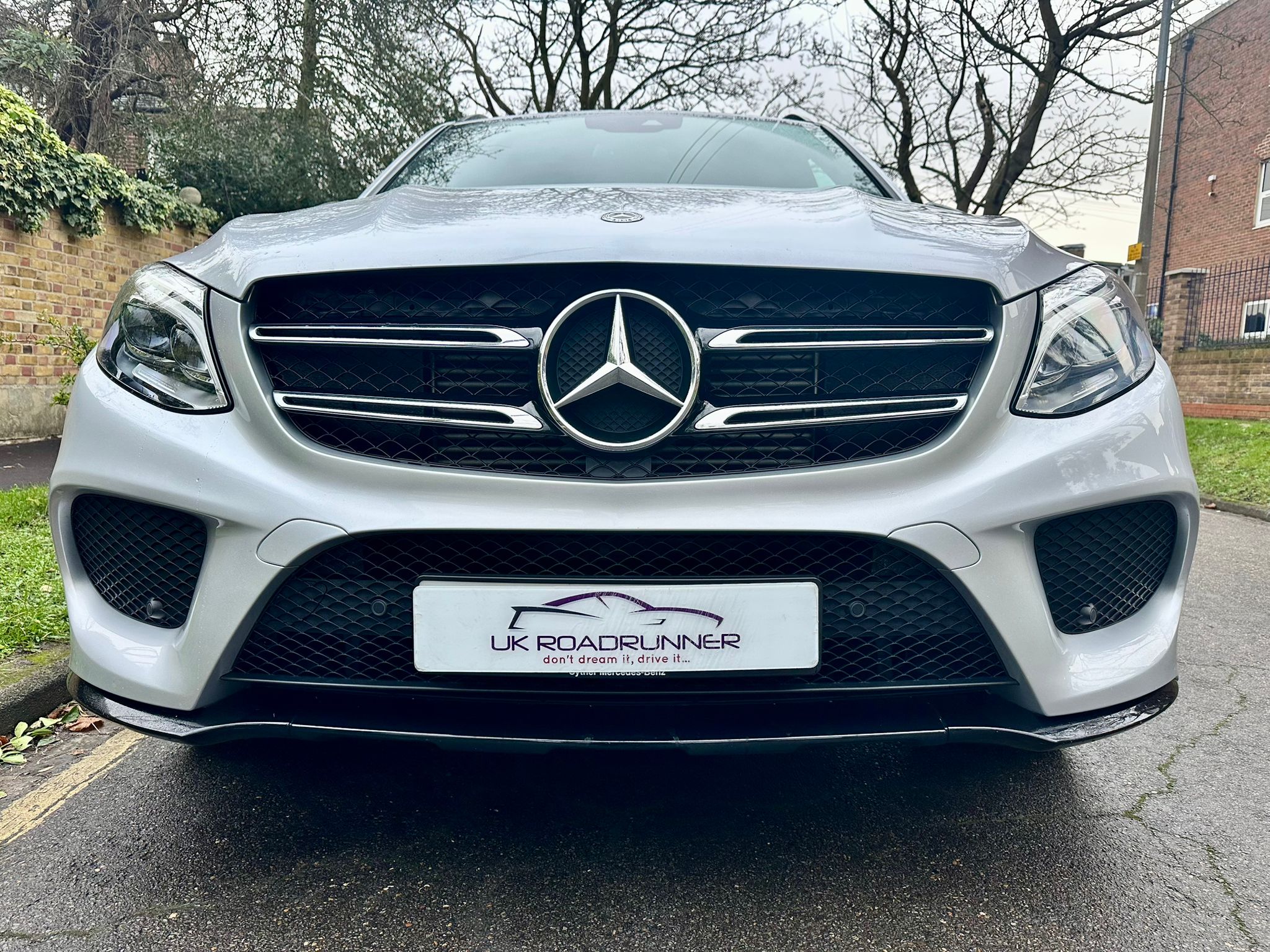 2018 Mercedes Benz GLE250d image 2