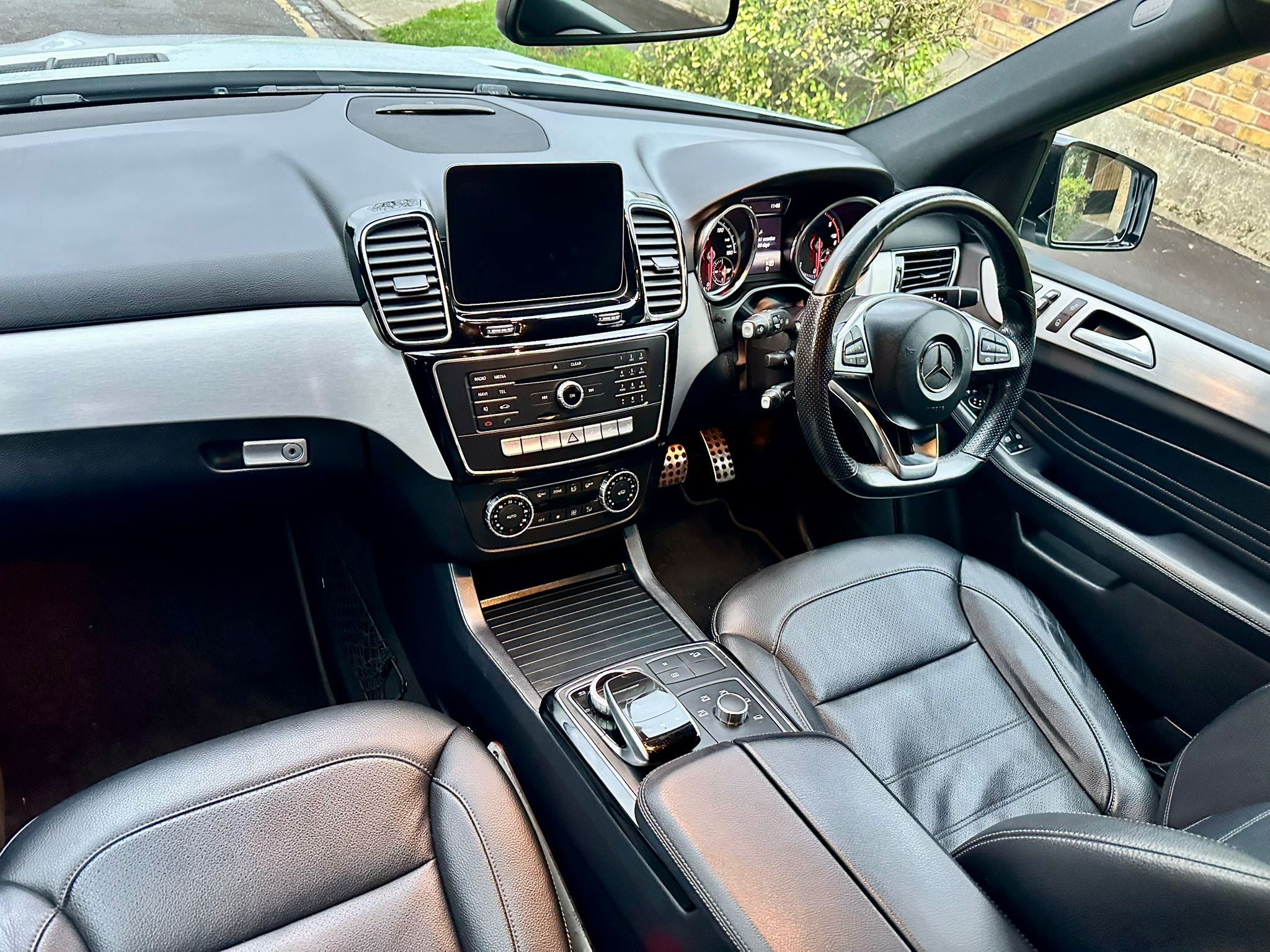 2018 Mercedes Benz GLE250d image 4