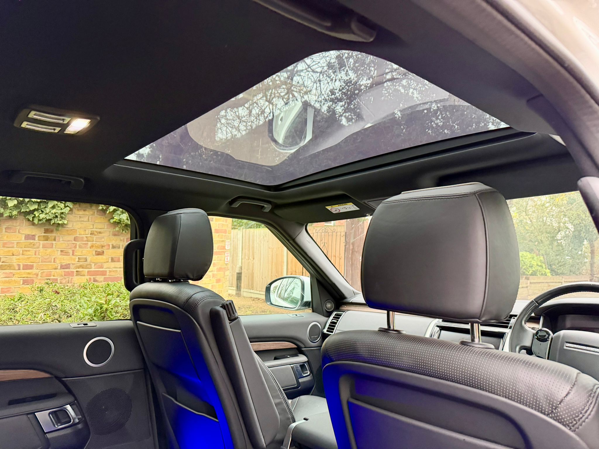 2019 Land Rover Discovery  image 7