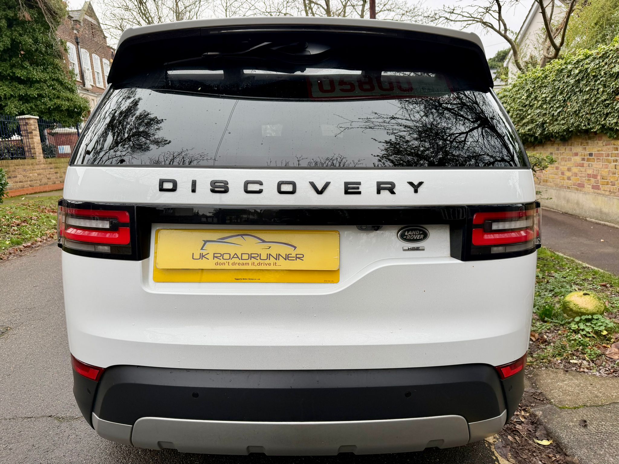 2019 Land Rover Discovery  image 9