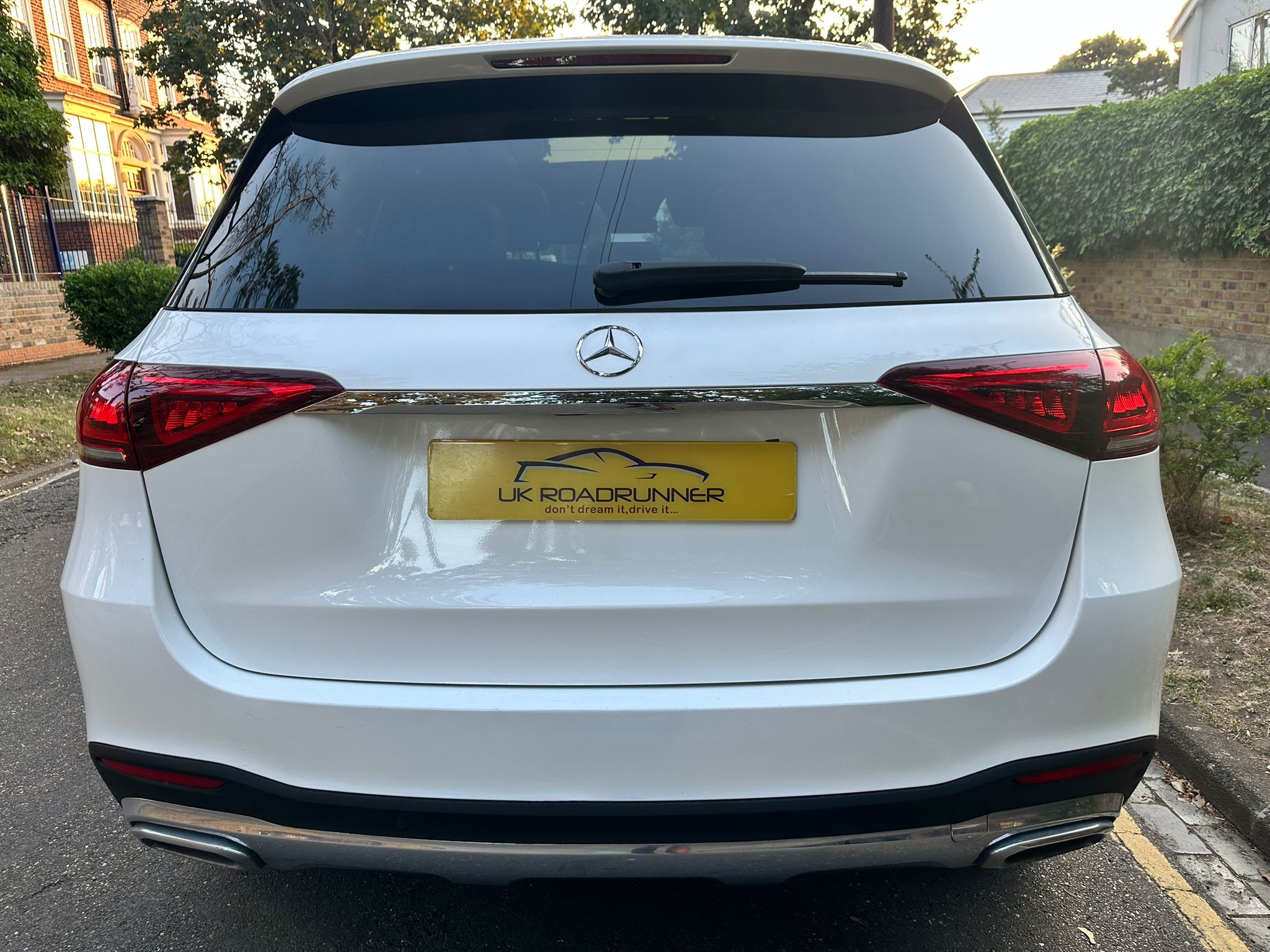2019 Mercedes Benz GLE300d  image 8