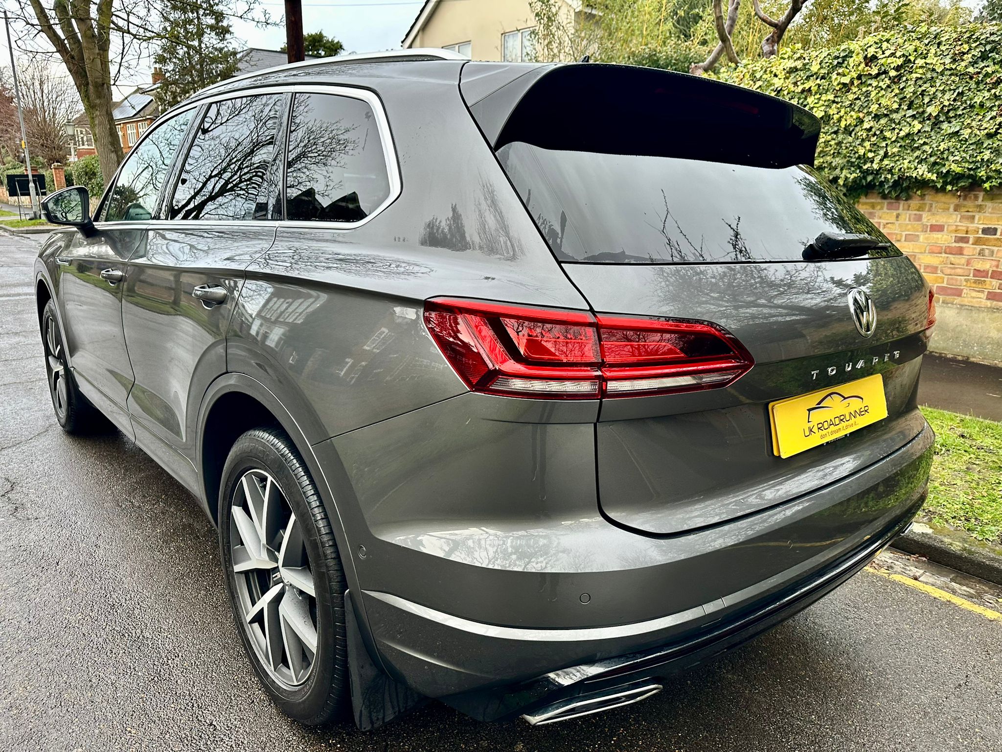 2019 VW Touareg 3.0 V6 R-Line image 7